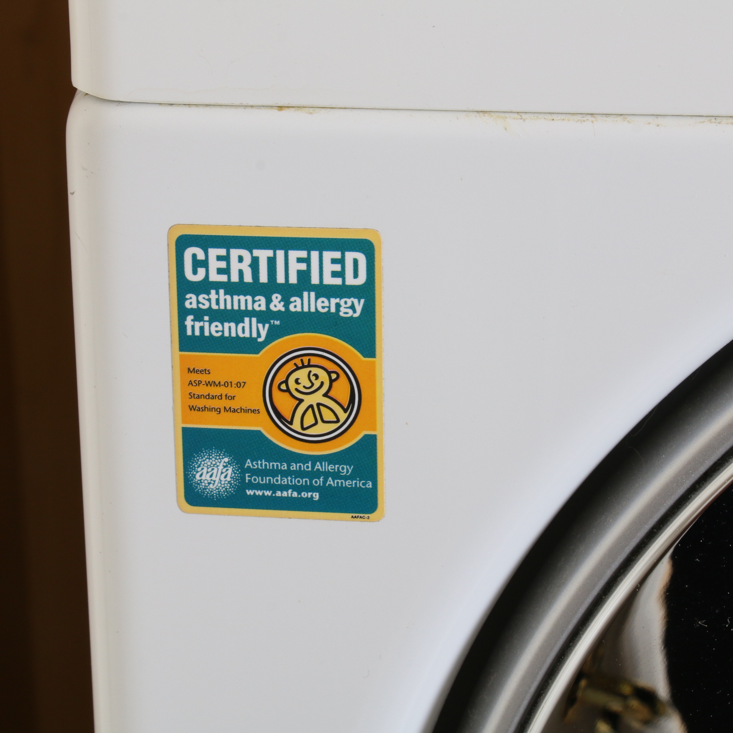 LG True Steam Front Load Washer with Drawer Stand