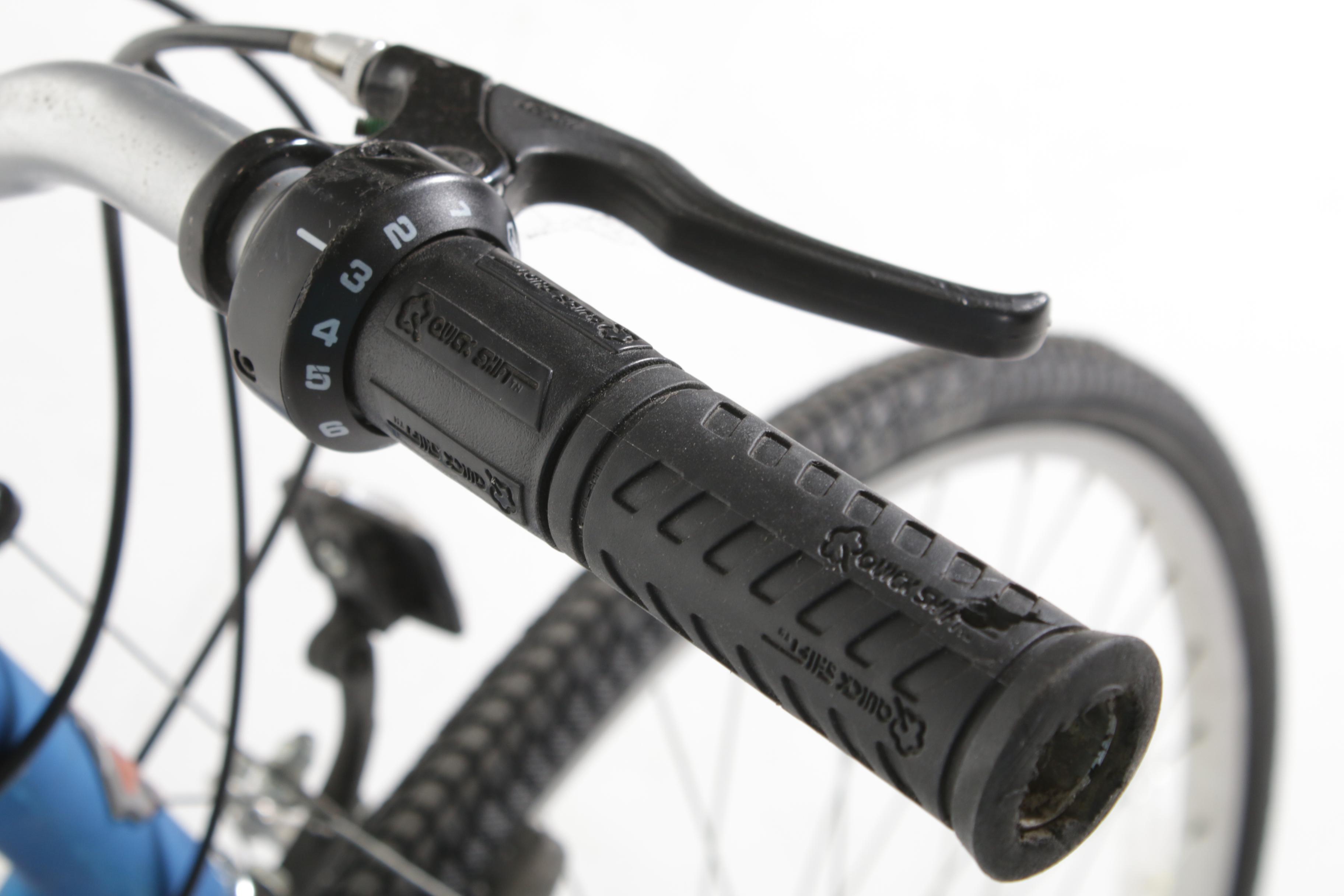 Diamondback Parkway 18 Speed Bicycle, 21st Century