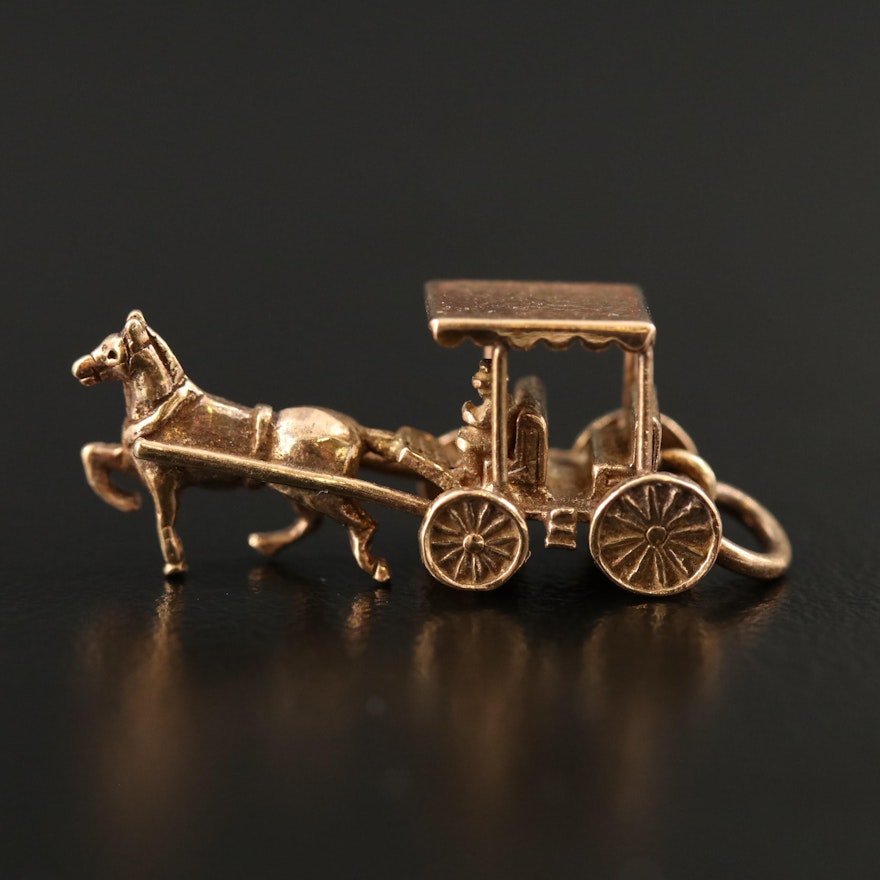 9K Carriage with Driver Charm