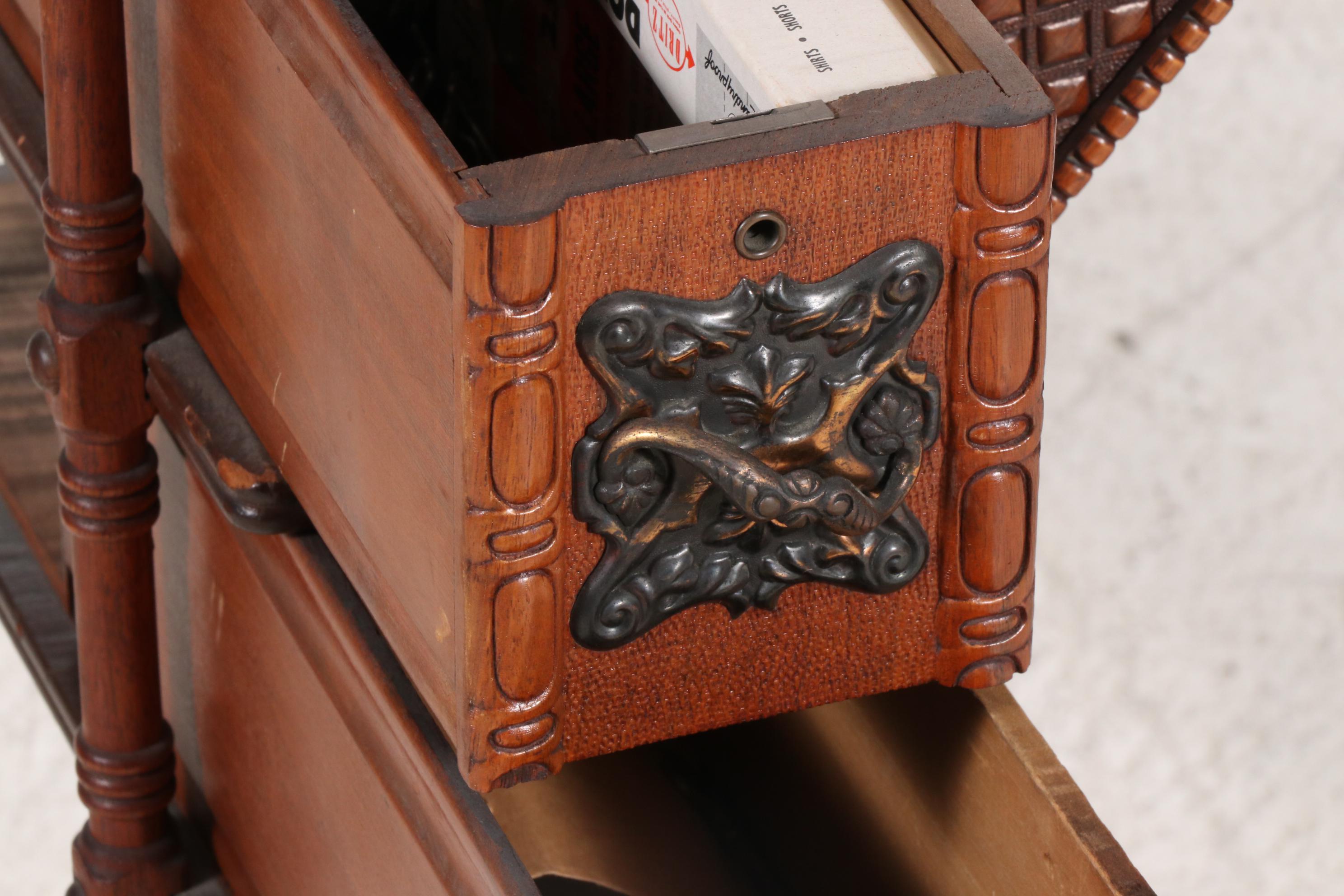 Wheeler & Wilson Mfg. Co. Sewing Machine with Table