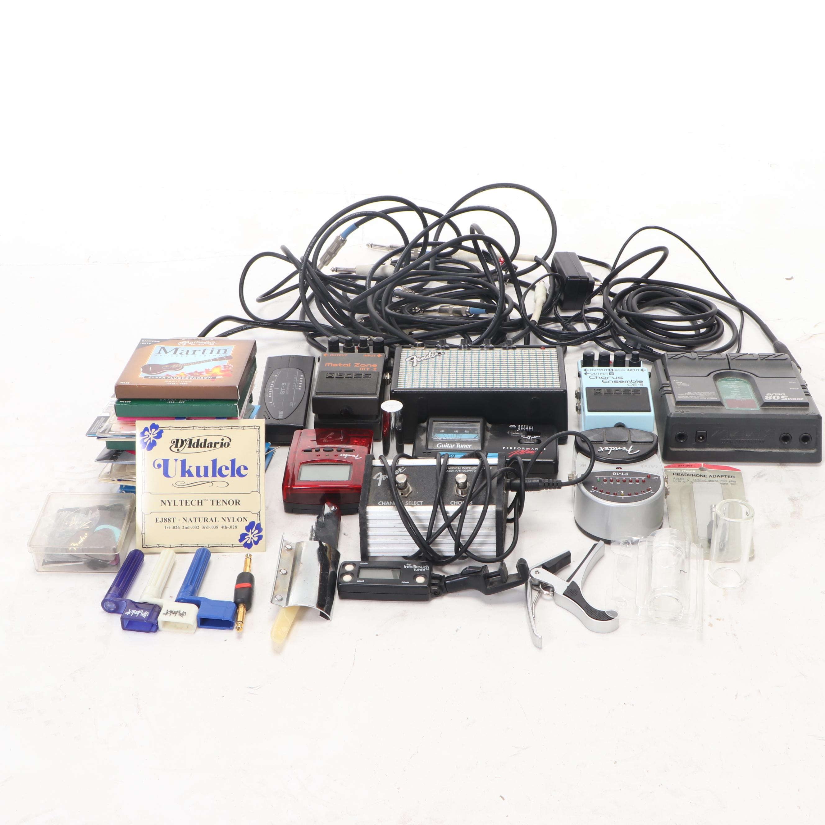 Peavey Audition 110 Amp and Boss Chorus Pedal with Accessories