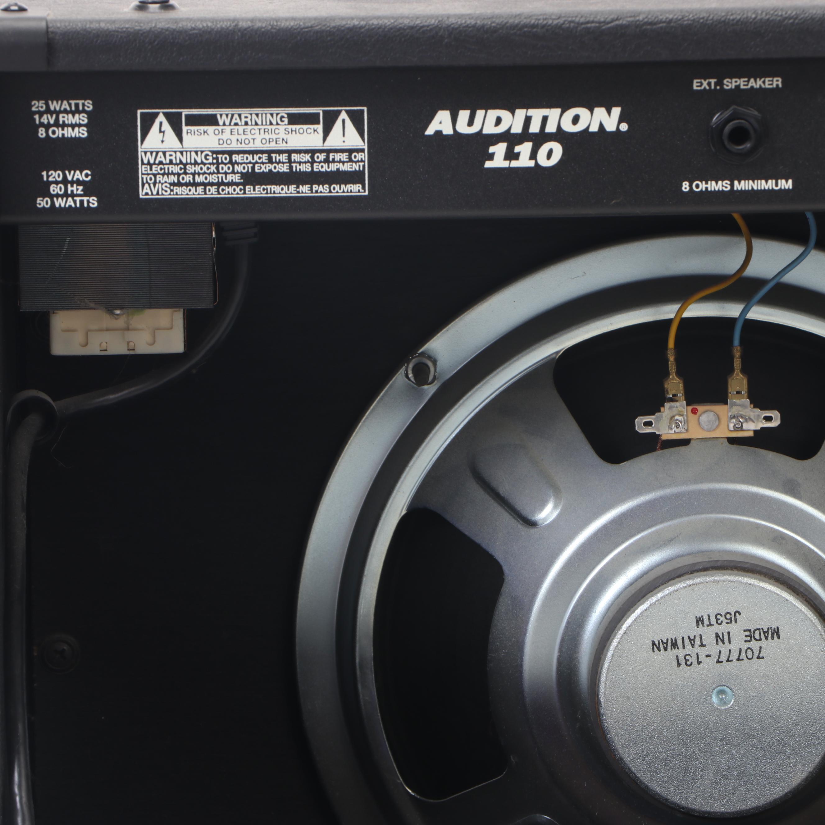 Peavey Audition 110 Amp and Boss Chorus Pedal with Accessories