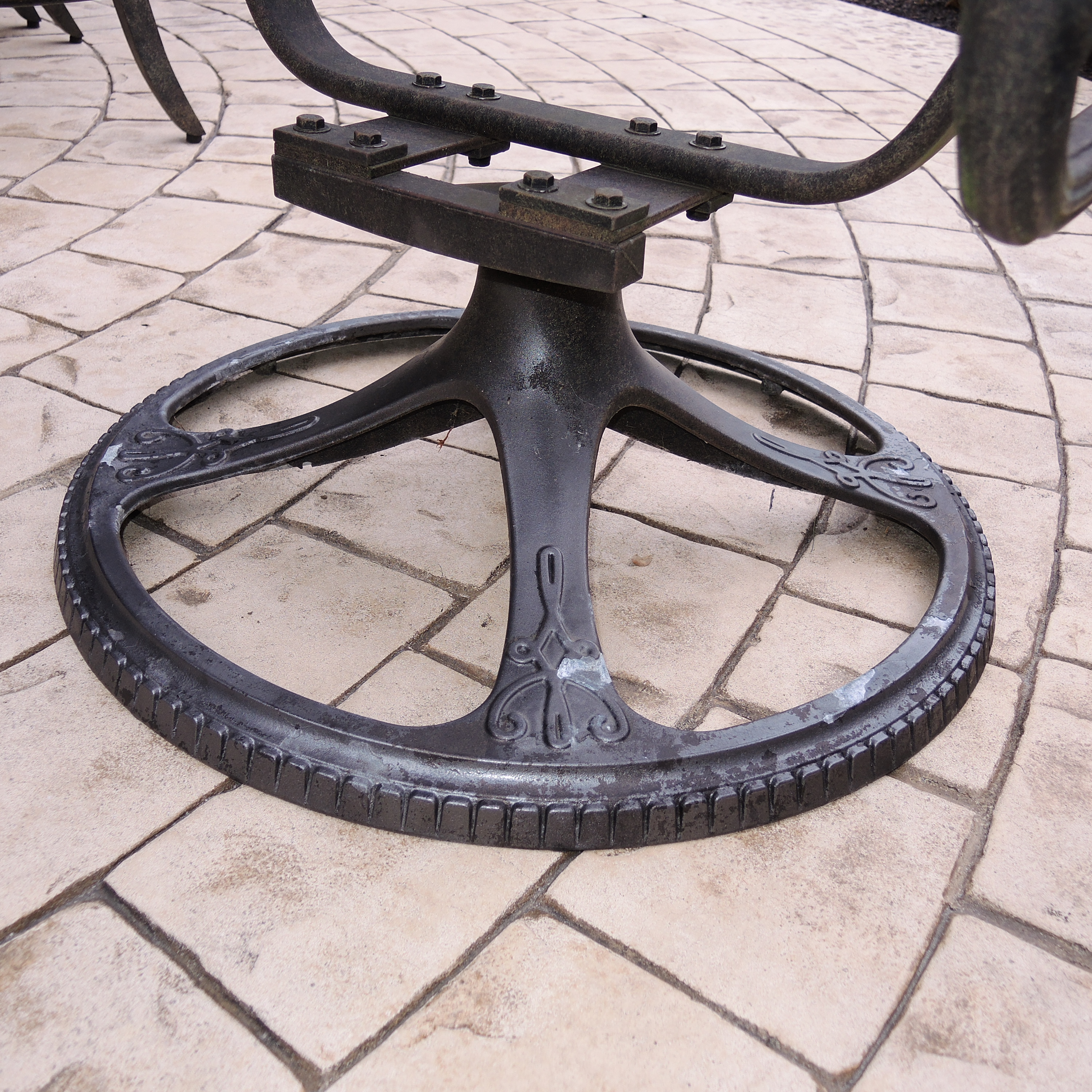 Landgrave Cast Classics Patio Dining Set with Cushions and Sunbrella Umbrella