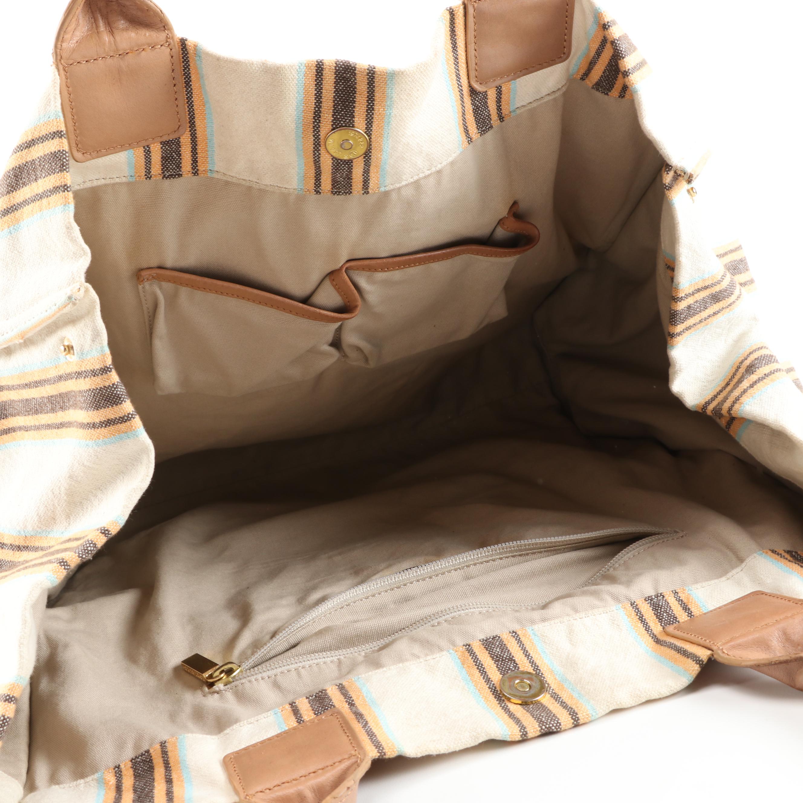 Tory Burch Tote in Striped Canvas and Light Brown Leather