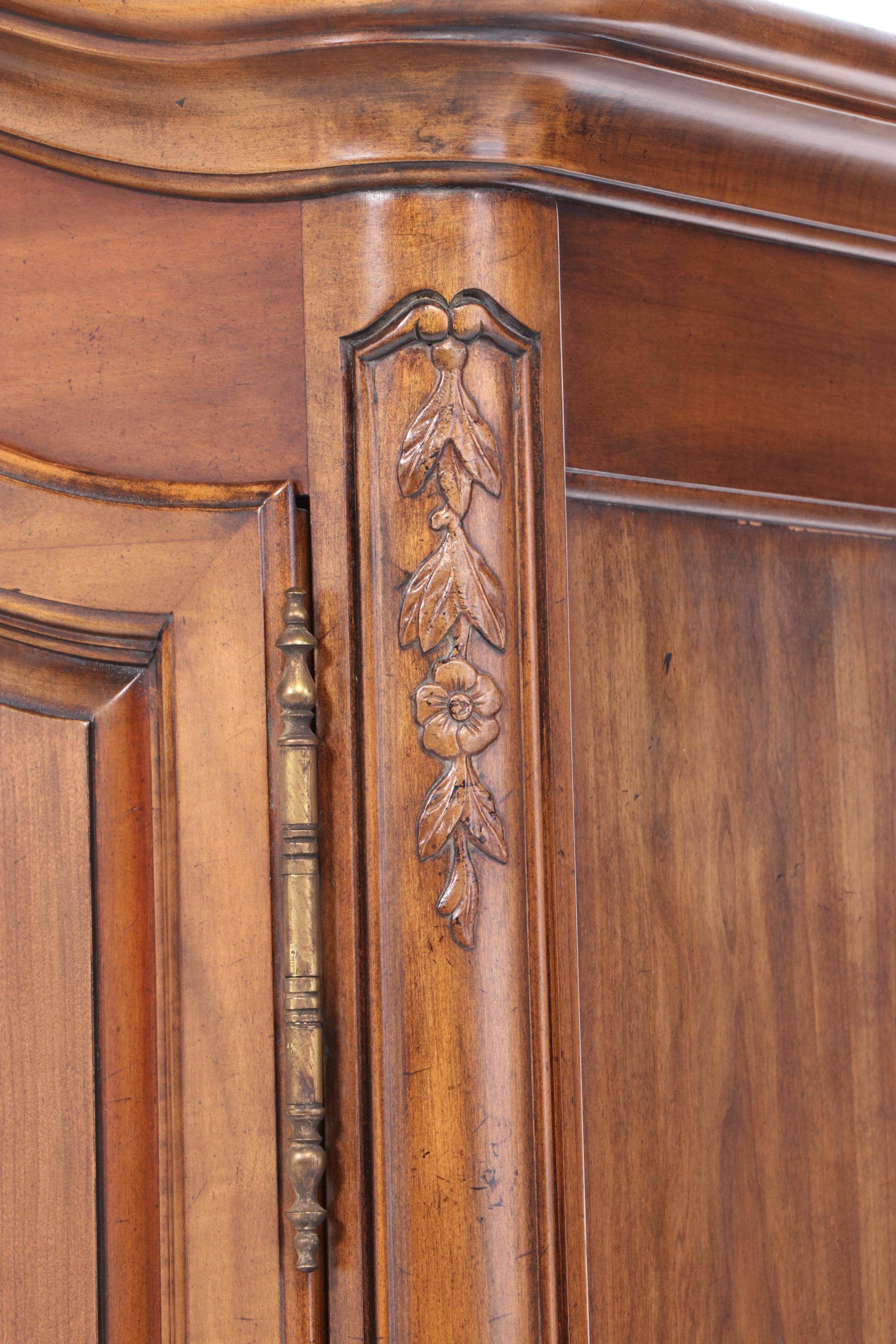 Kindel Furniture "Milano" French Provincial Style Cherrywood Armoire
