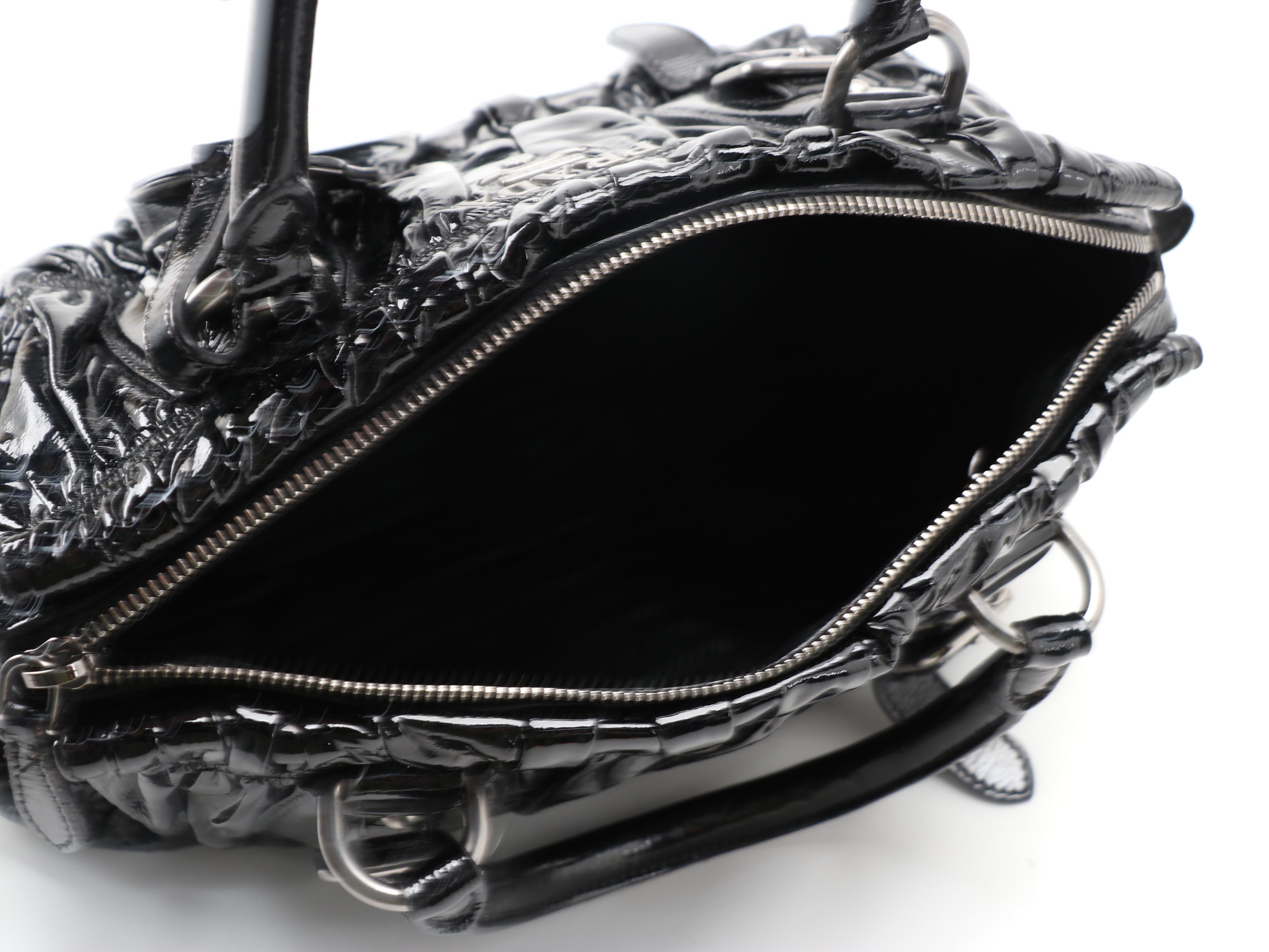 Prada Nero Gaufre Vernis Leather Satchel Two-Way Stachel