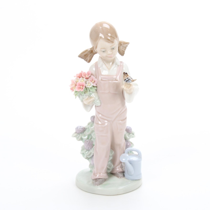 Lladró "Spring Girl" Porcelain Figurine Designed by Juan Huerta