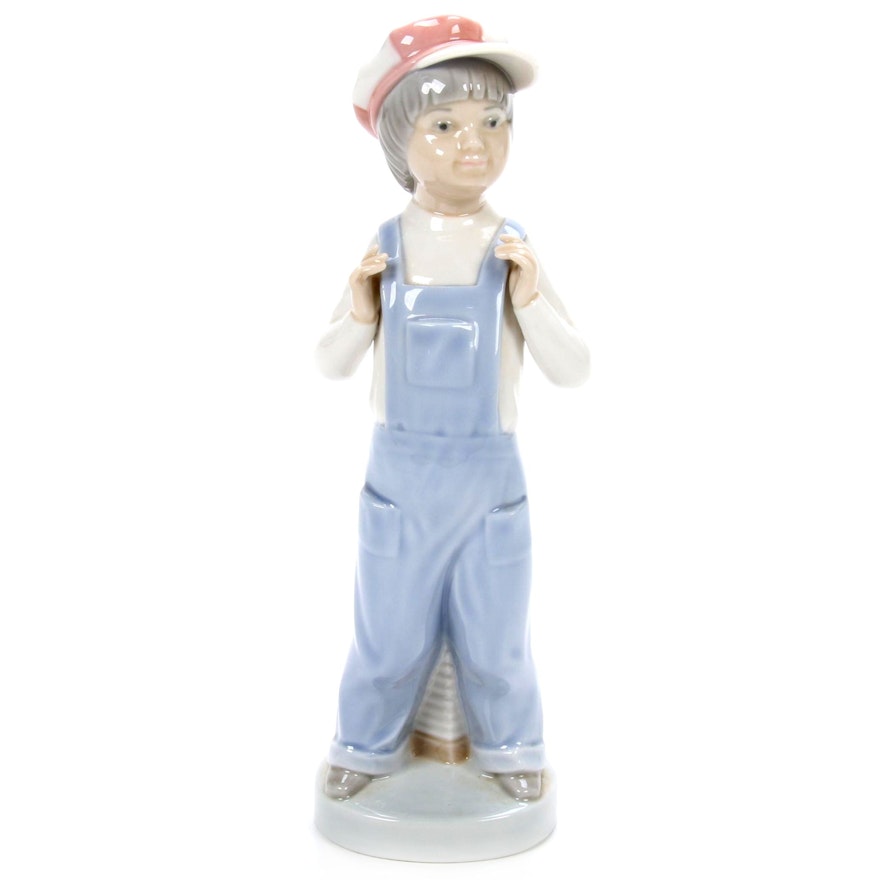 Lladró "Boy from Madrid" Porcelain Figurine Designed by Francisco Catalá