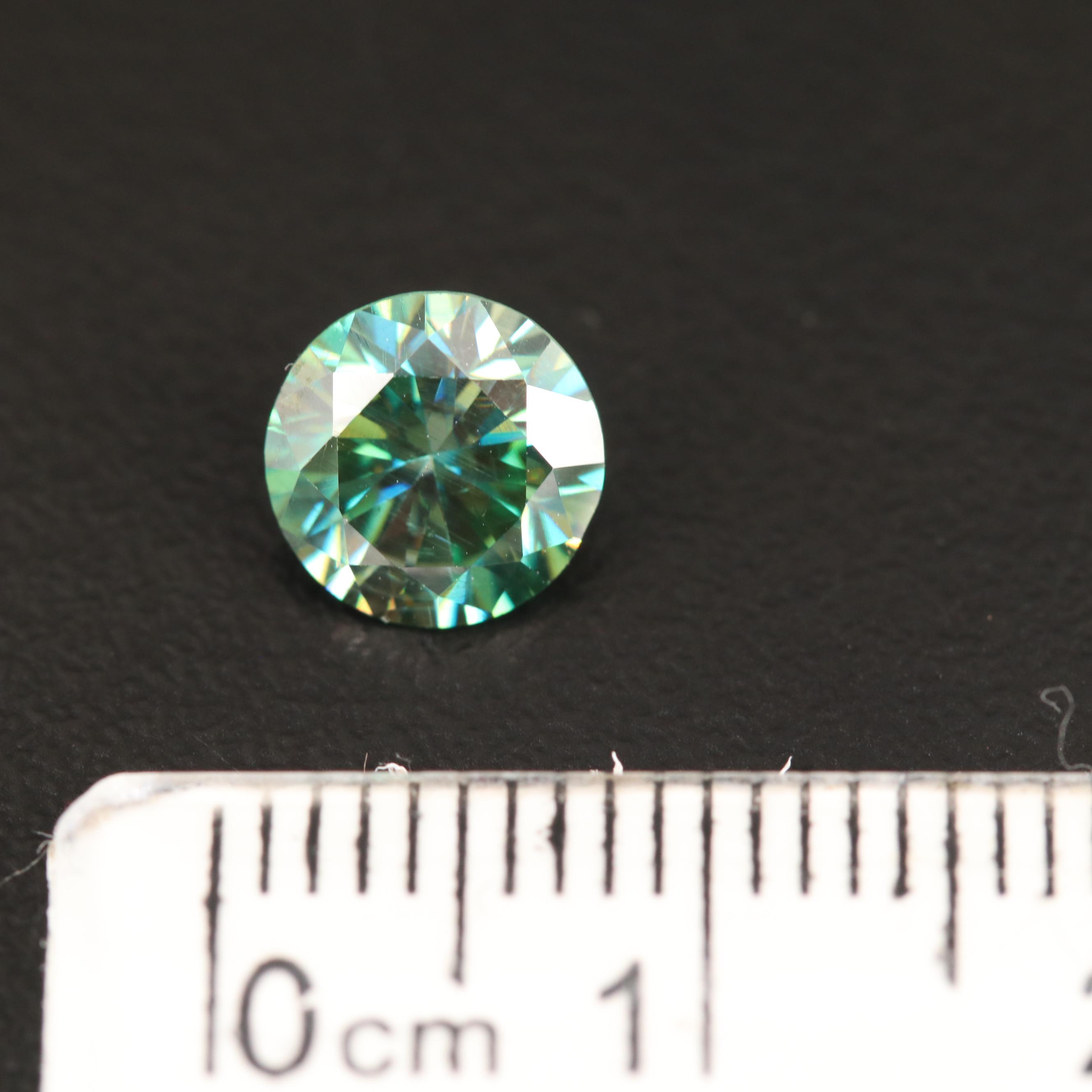 Loose Round Faceted Moissanite