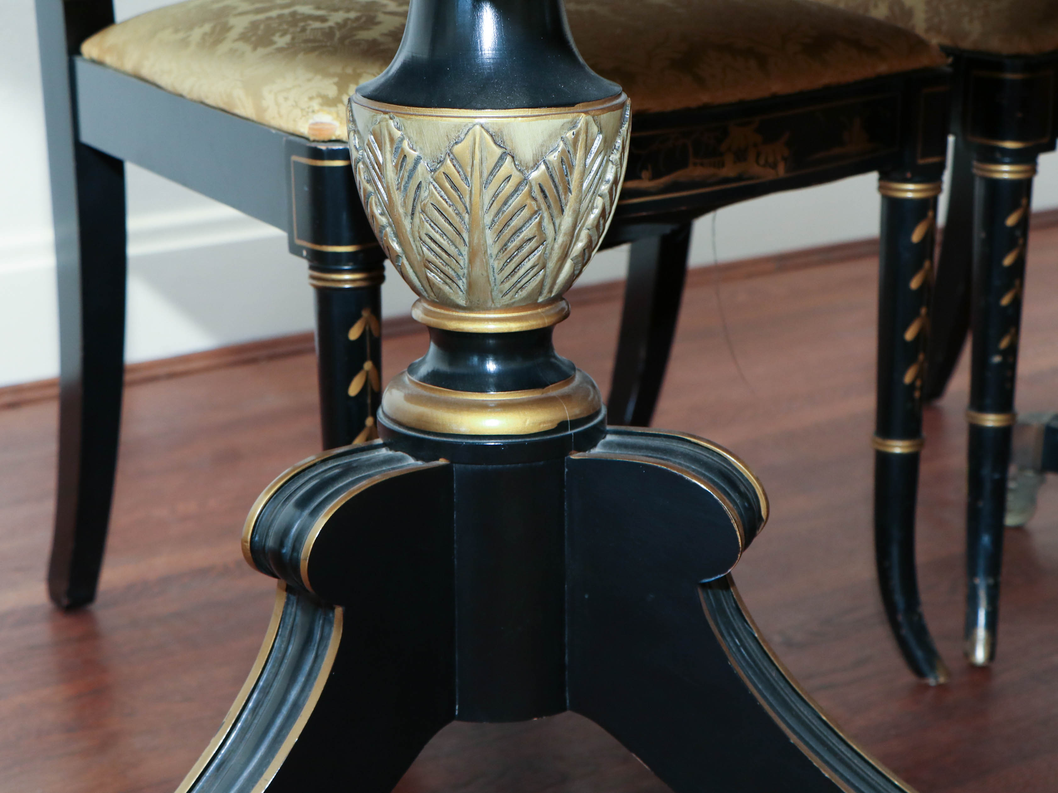 Drexel "Et Cetera" Rosewood and Ebonized Chinoiserie Dining Table and Chairs Set