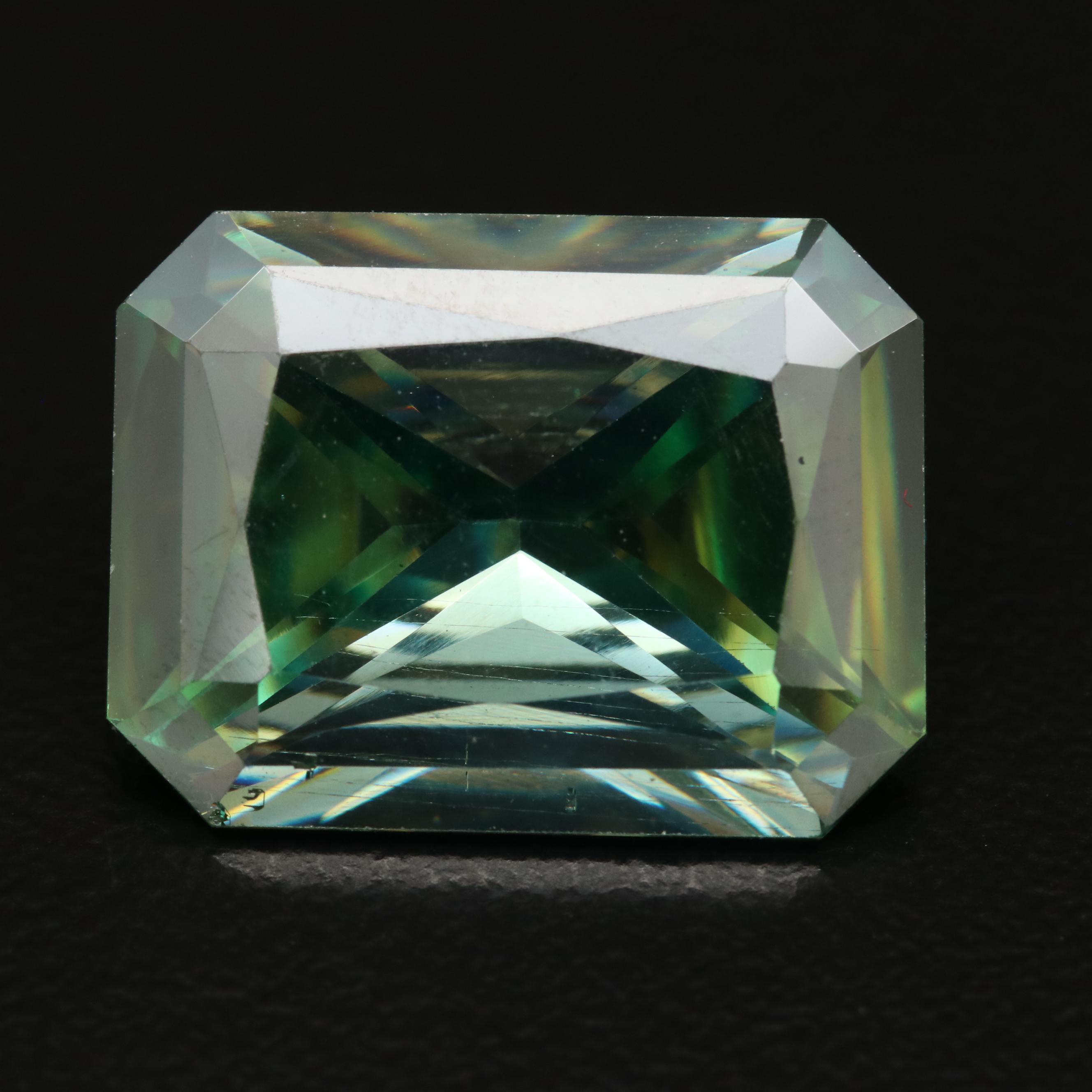 Loose Laboratory Grown Moissanite