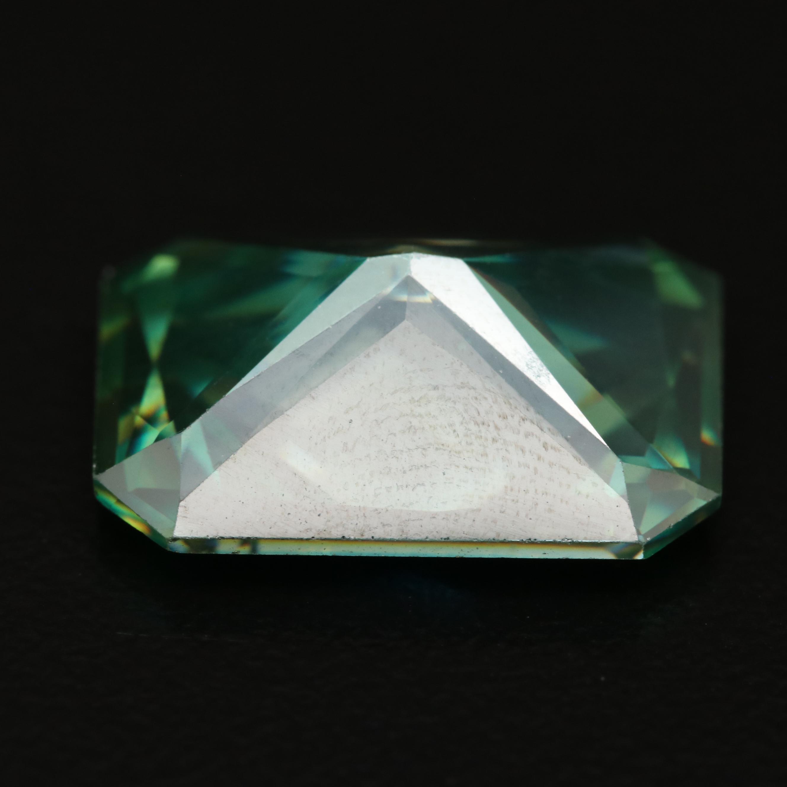 Loose Laboratory Grown Moissanite