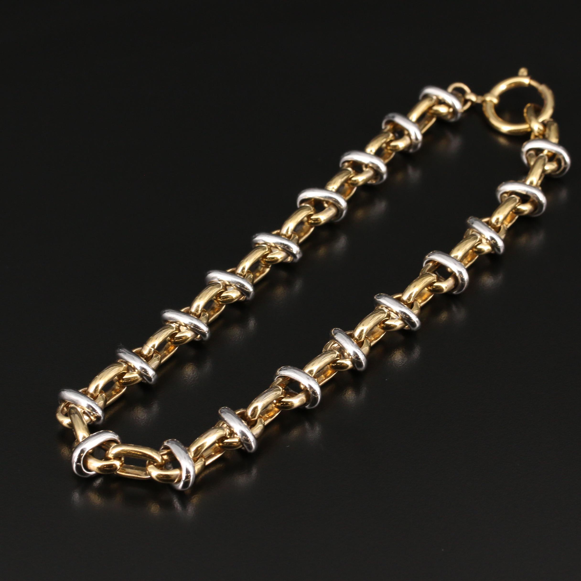 Modital Cable Chain Necklace