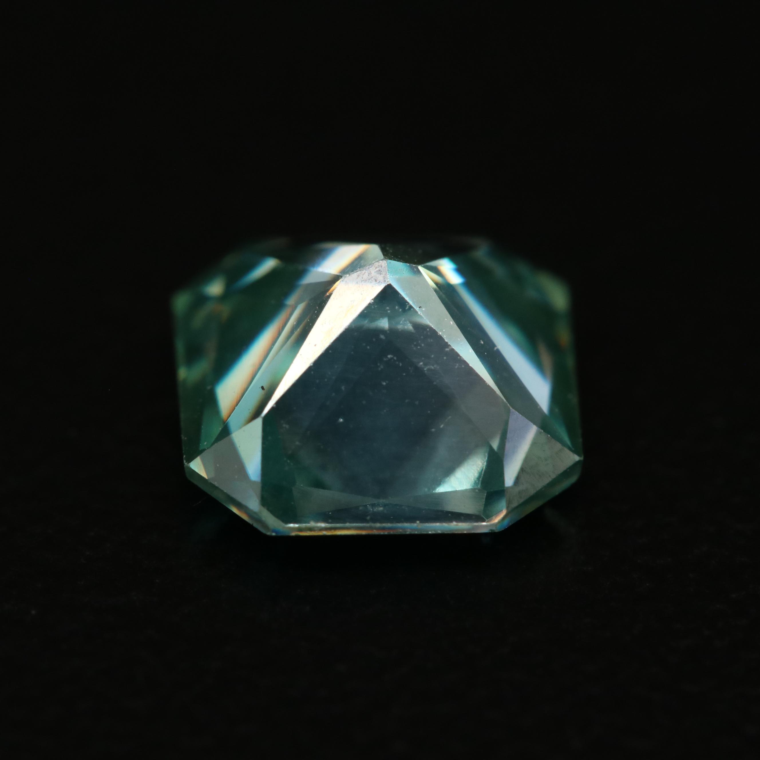 Loose Laboratory Grown Moissanite