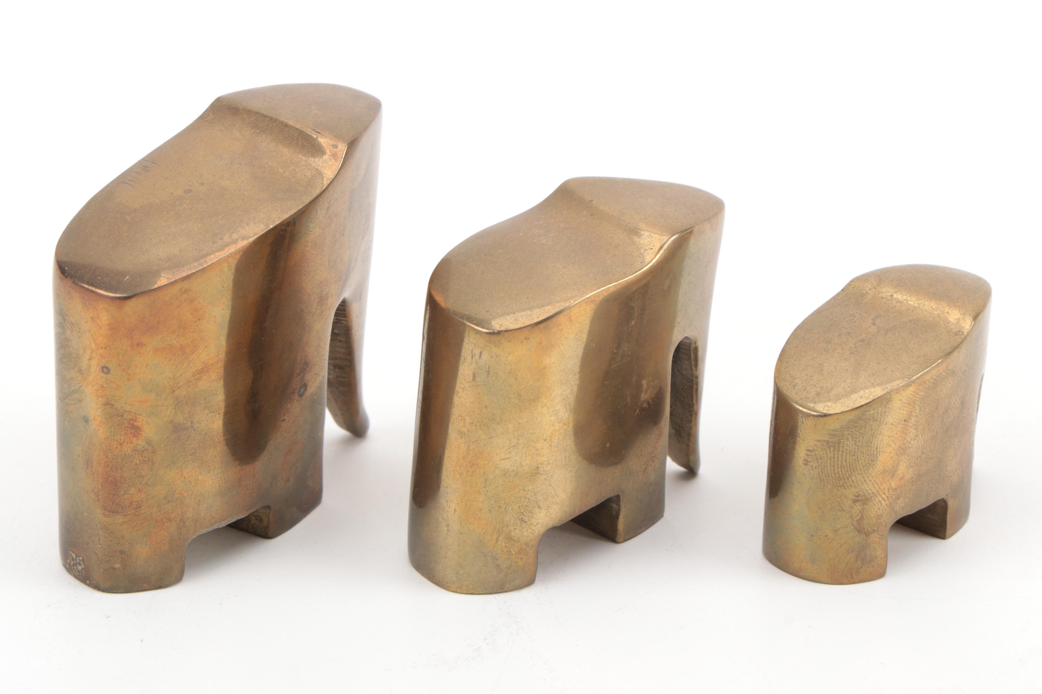 Minimalist Style Metal Elephant Figurines