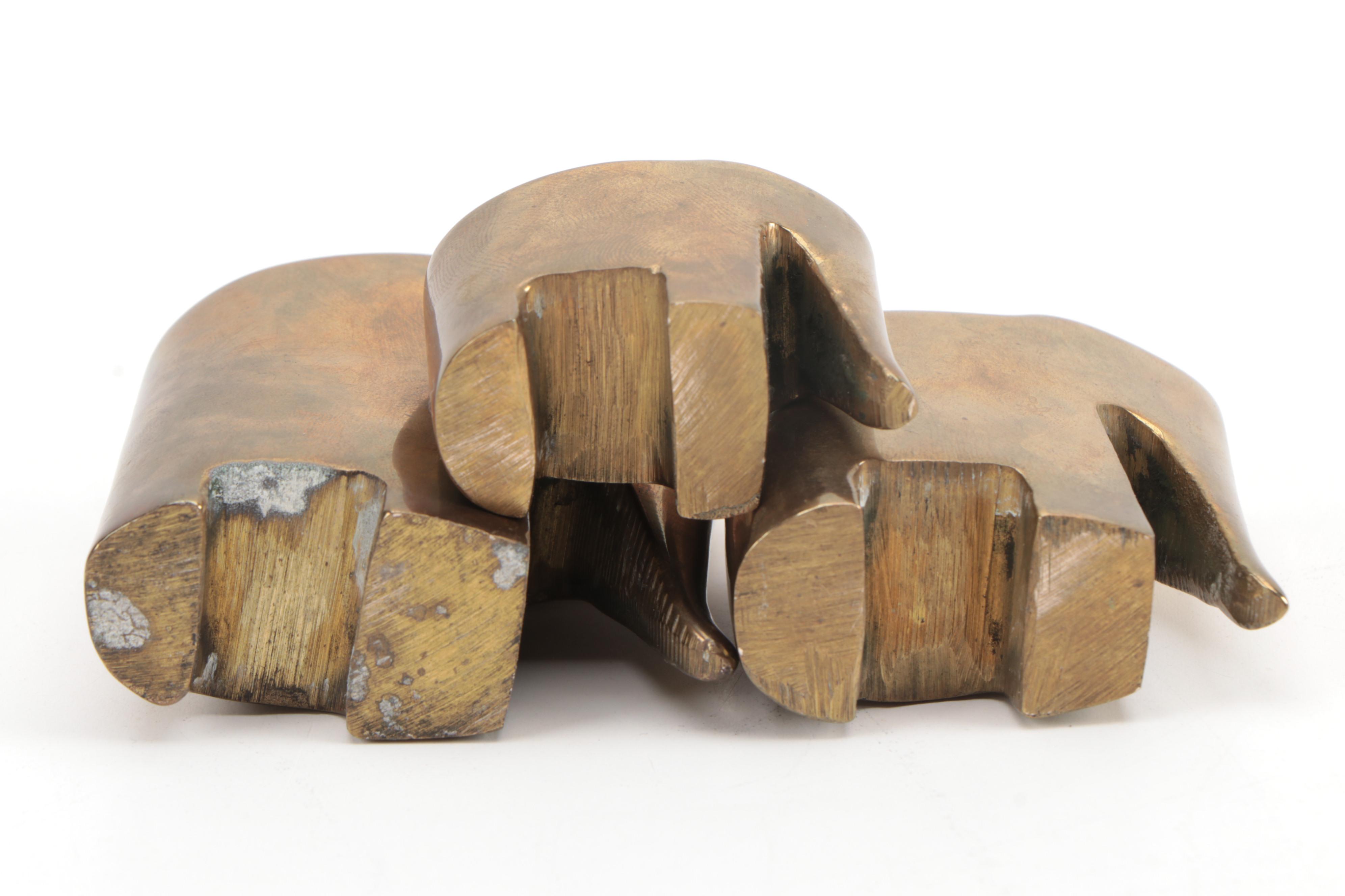 Minimalist Style Metal Elephant Figurines