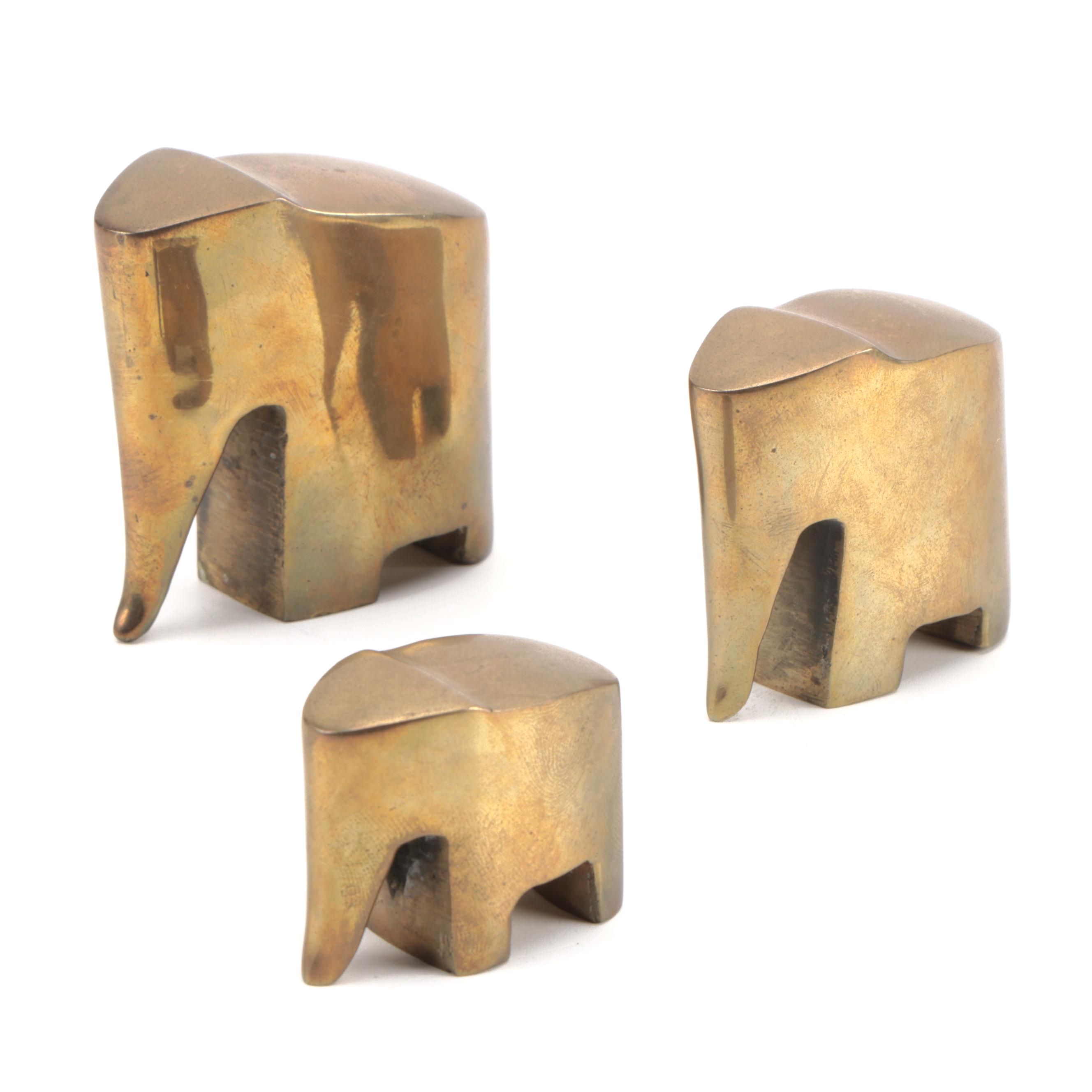 Minimalist Style Metal Elephant Figurines