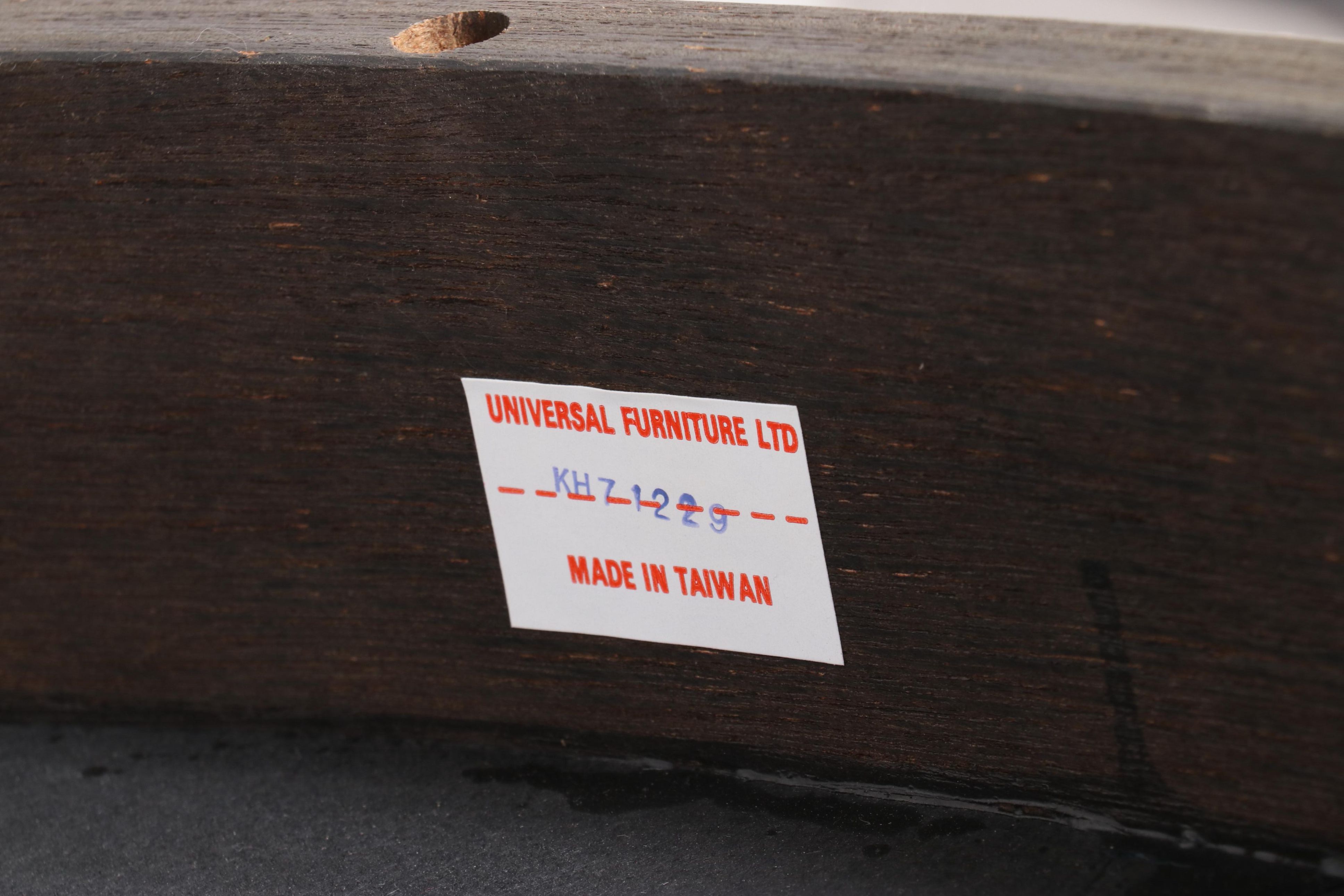 Universal Furniture Double Pedestal Dining Table and Chairs