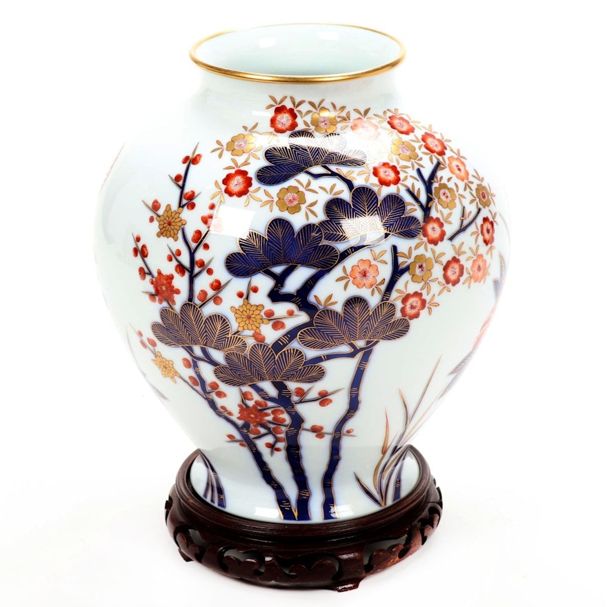 Chinese Hand-Painted Floral Motif Ceramic Vase on Wood Stand