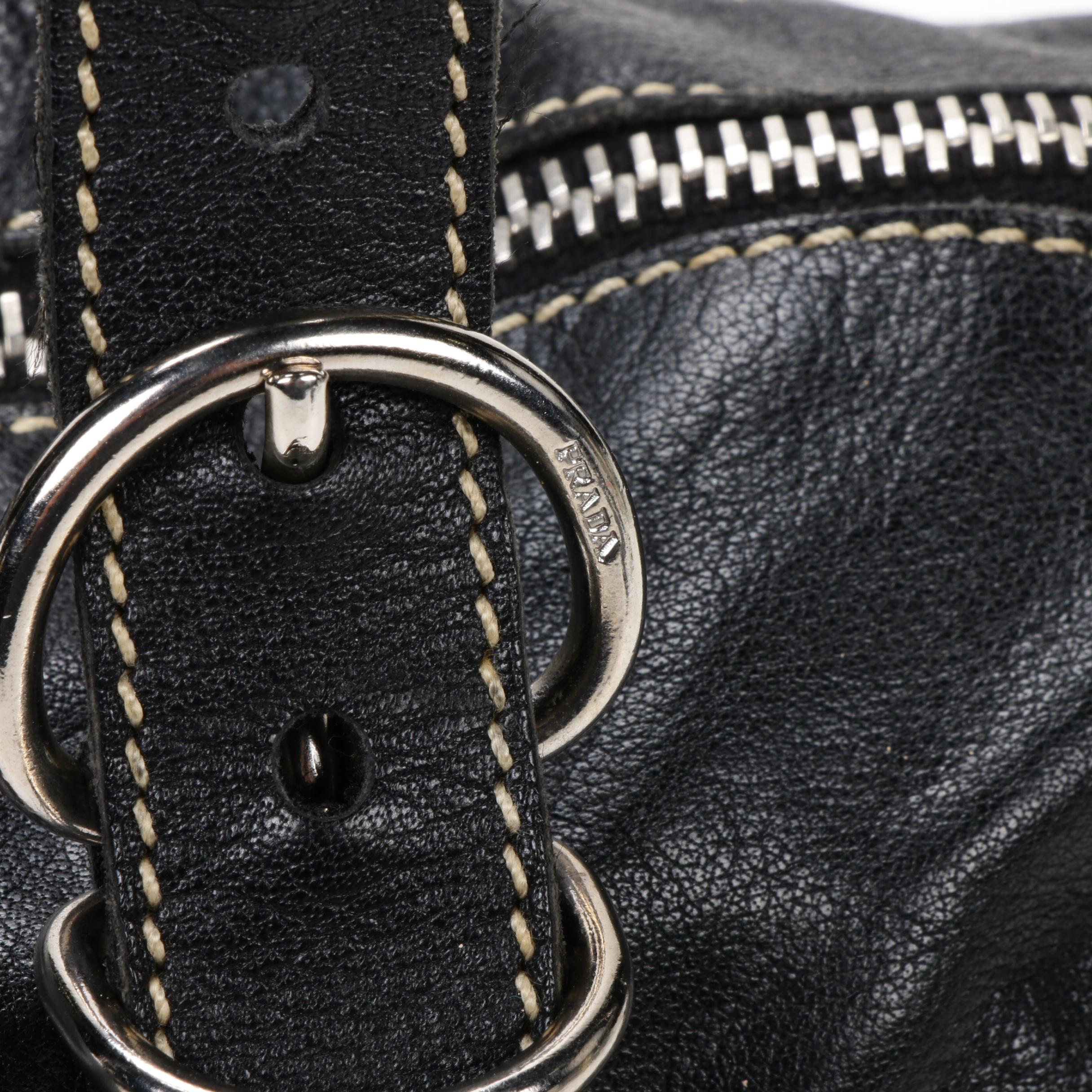 Prada Shoulder Bag in Black Grained Leather with Contrast Stitching