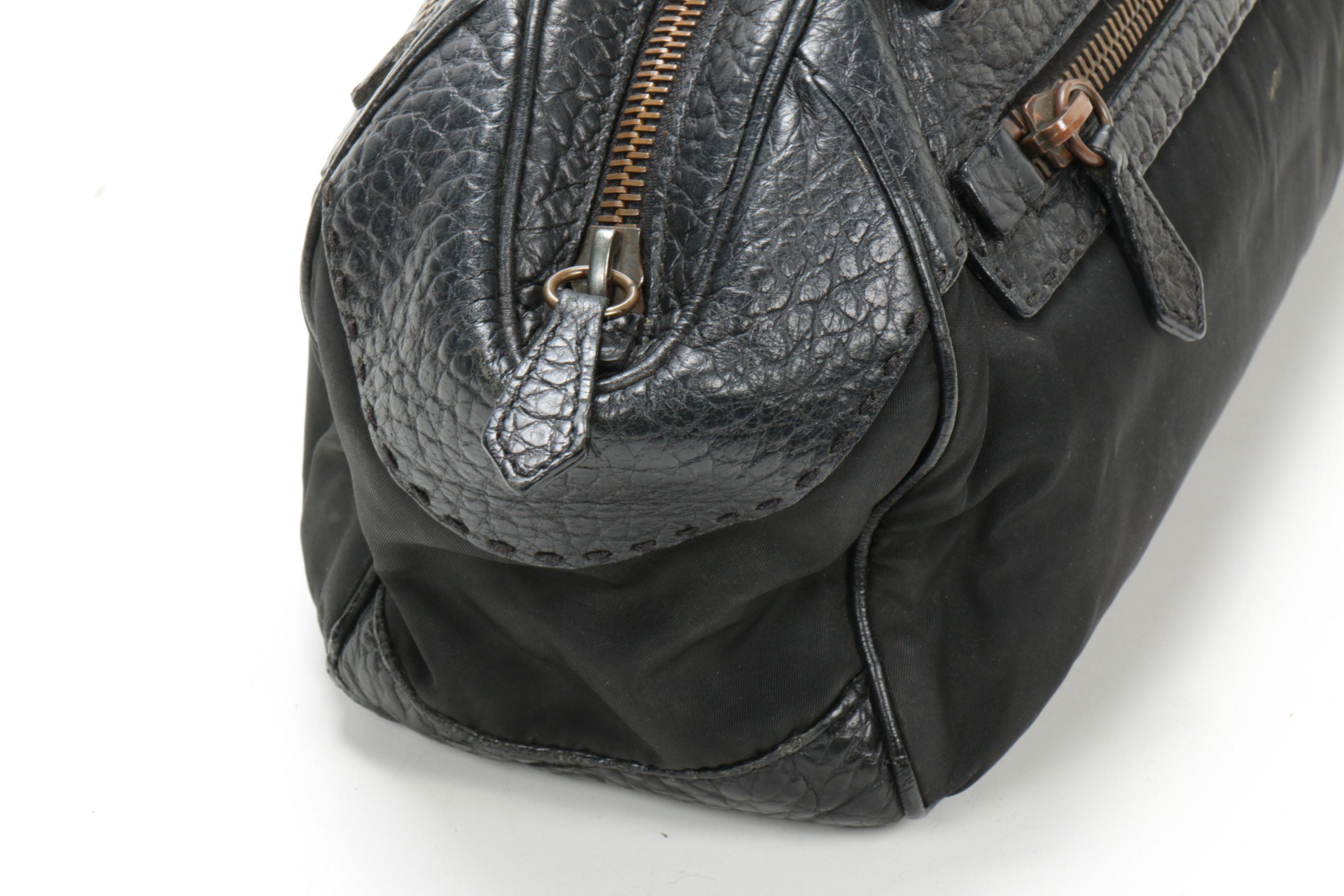 Prada Shoulder Bag in Vitello Daino Grained Leather and Tessuto Nylon