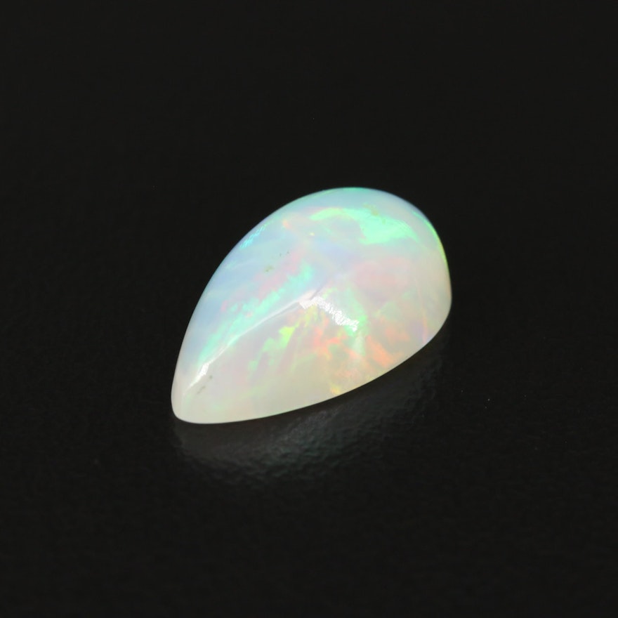 Loose 3.65 CT Laboratory Grown Oval Opal Cabochon