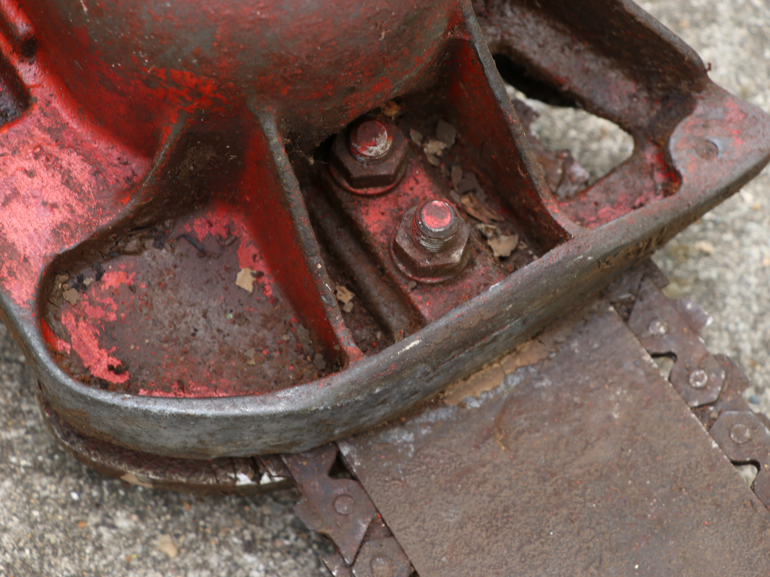 Mall Model 7 Industrial Two-Man Gasoline Chainsaw, Circa 1946