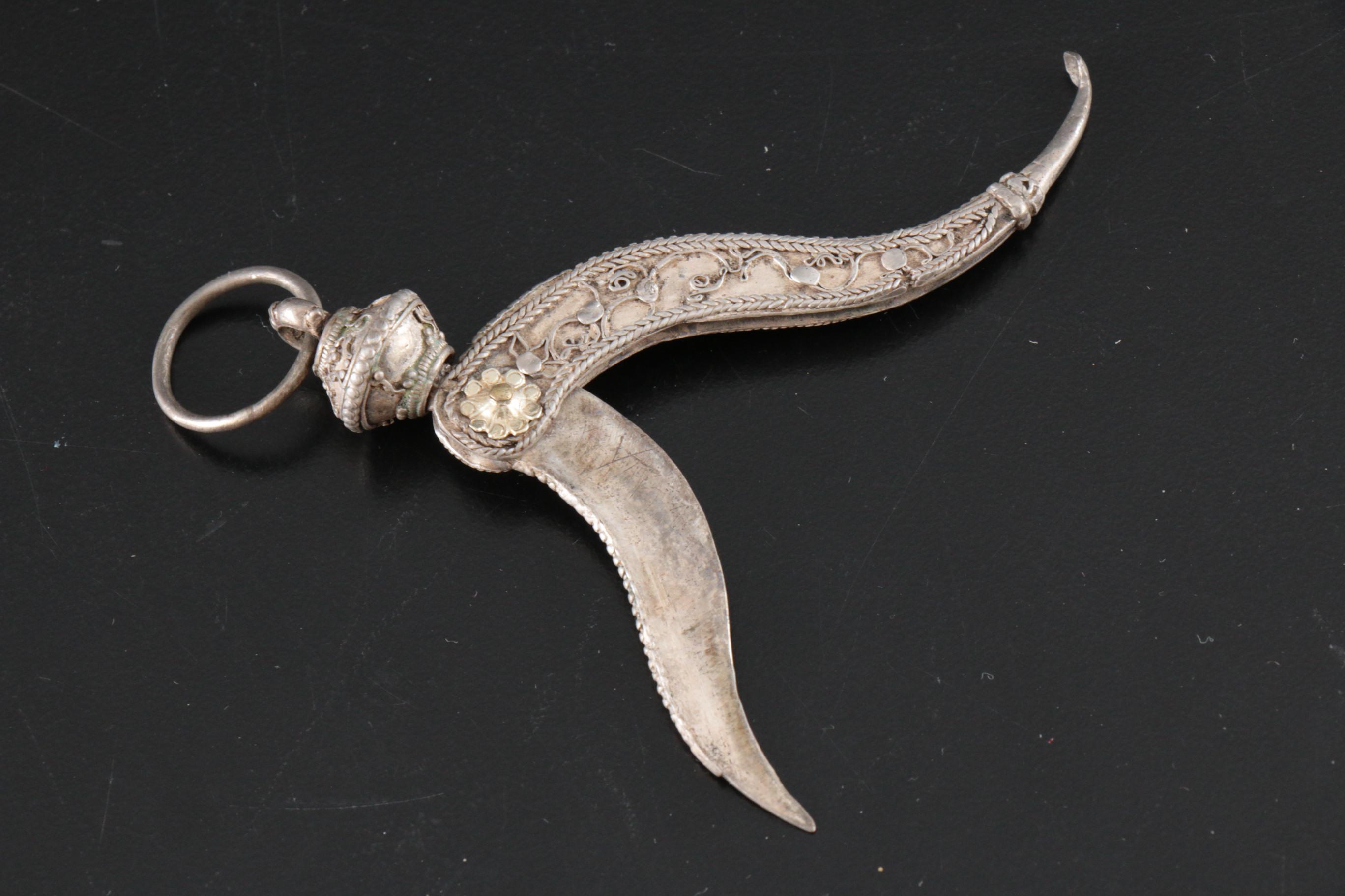 East Asian Silver Alloy Filigree Opium Knife and Spoon, 20th Century