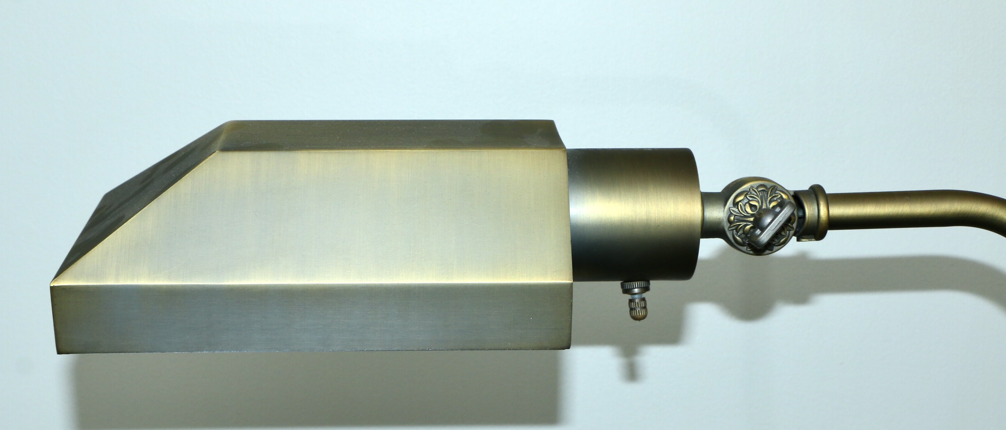 OttLite Vintage-Look Daylight Floor Standing Craft Lamp