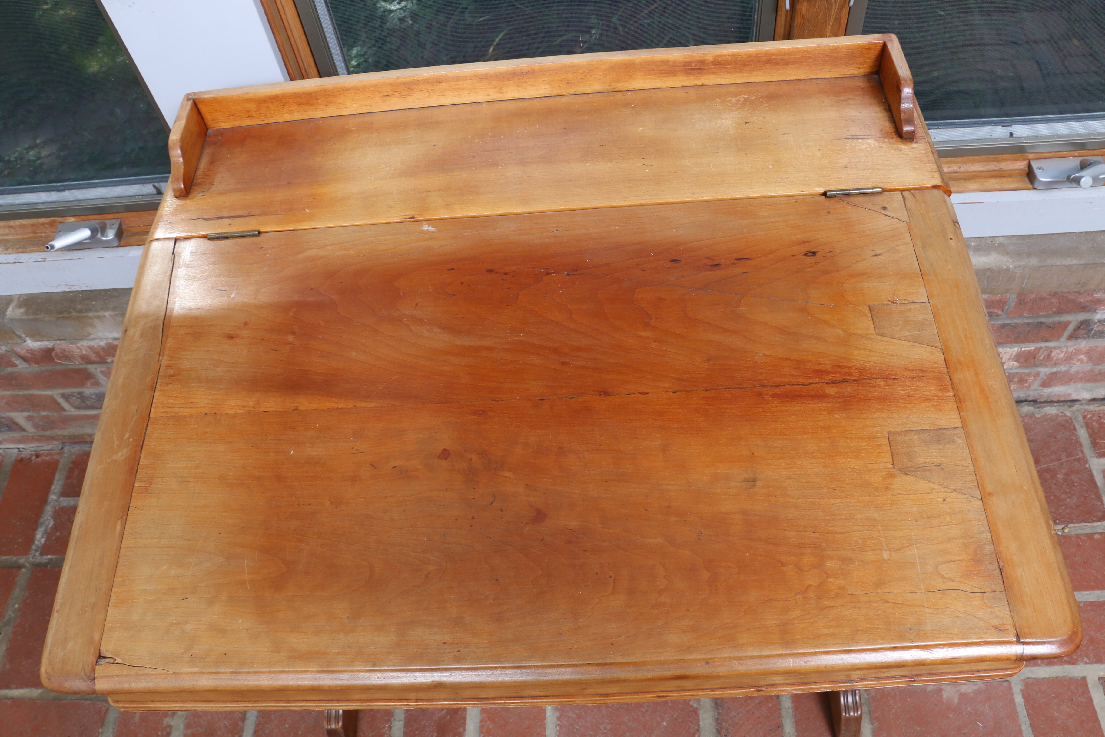 Victorian Oak Slant Top Writing Desk with Line Carved Details, 19th Century