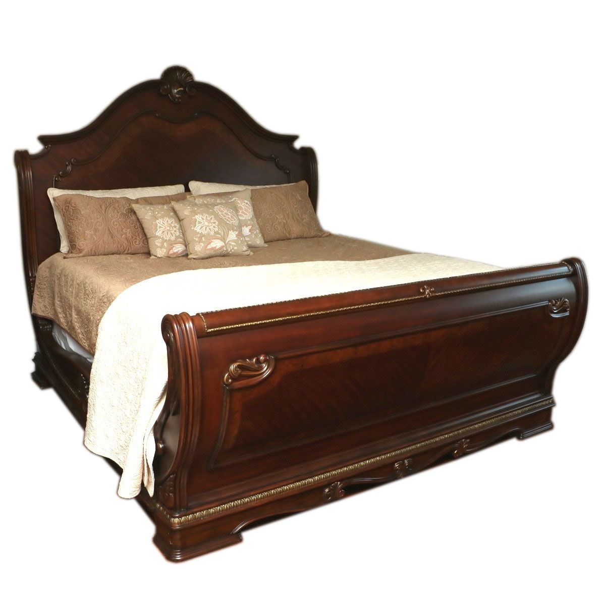 Michael Amini Bella Veneto "Eastern King" Sleigh Bed, King