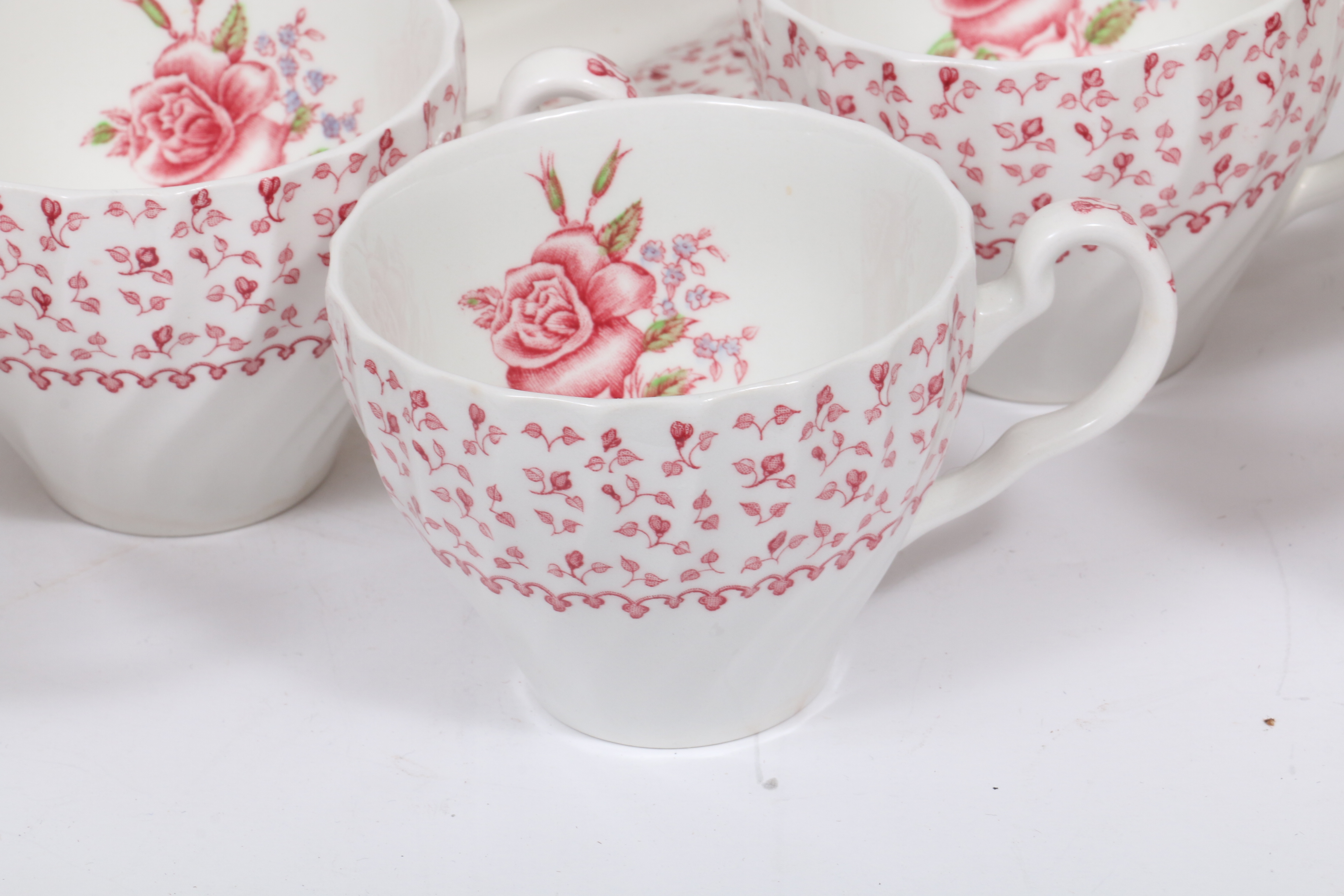 Johnson Brothers "Rose Bouquet" Dinner and Serveware, 1974–1988