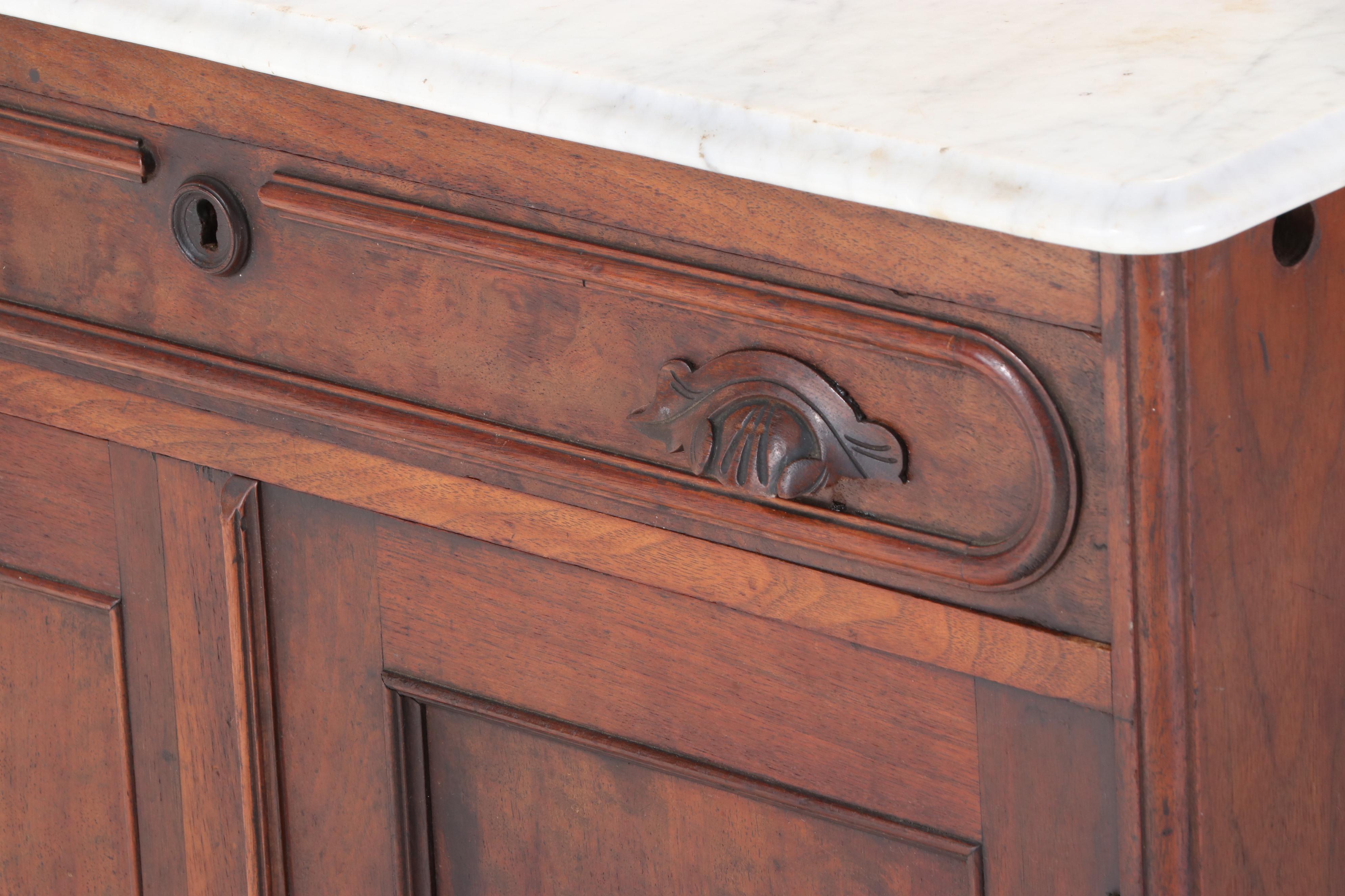 Mitchell & Rammelsberg Victorian Walnut, Figured Walnut and Marble Top Washstand