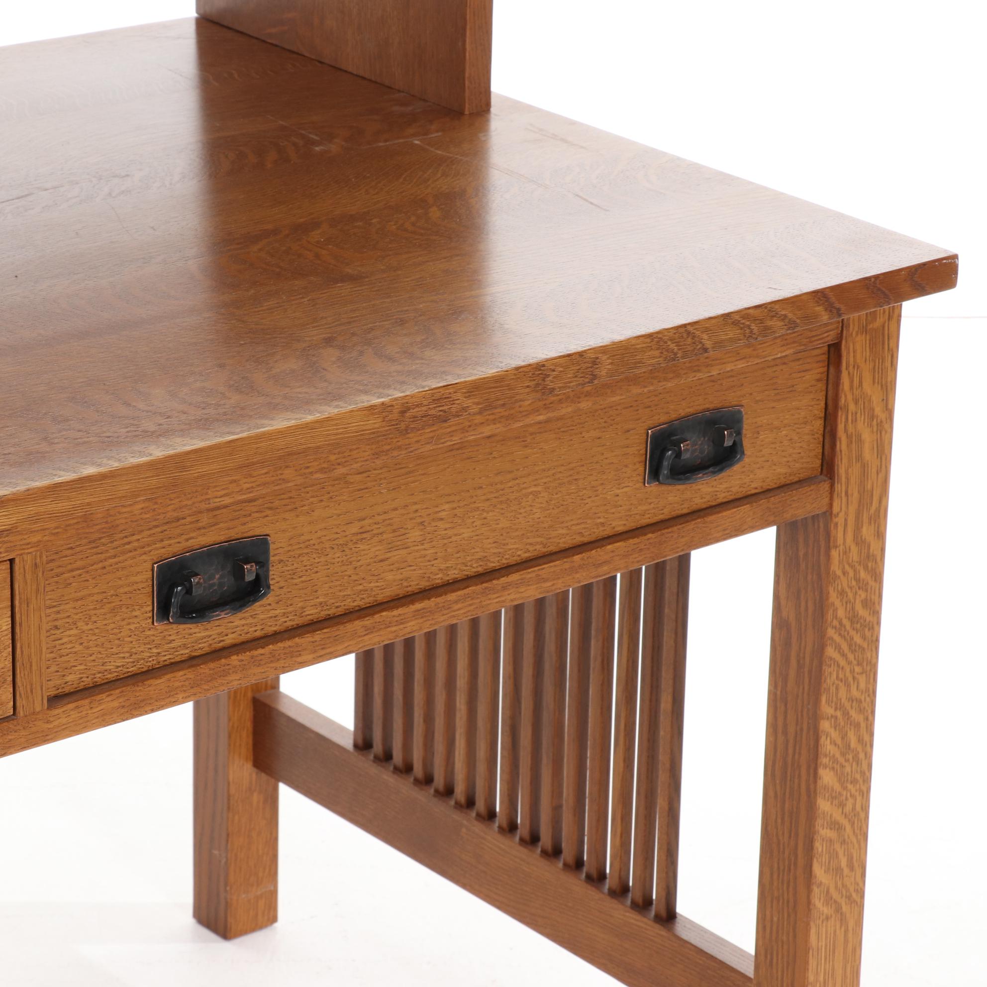 Stickley Craftsman Style Oak Computer Desk and Leather Upholstered Office Chair