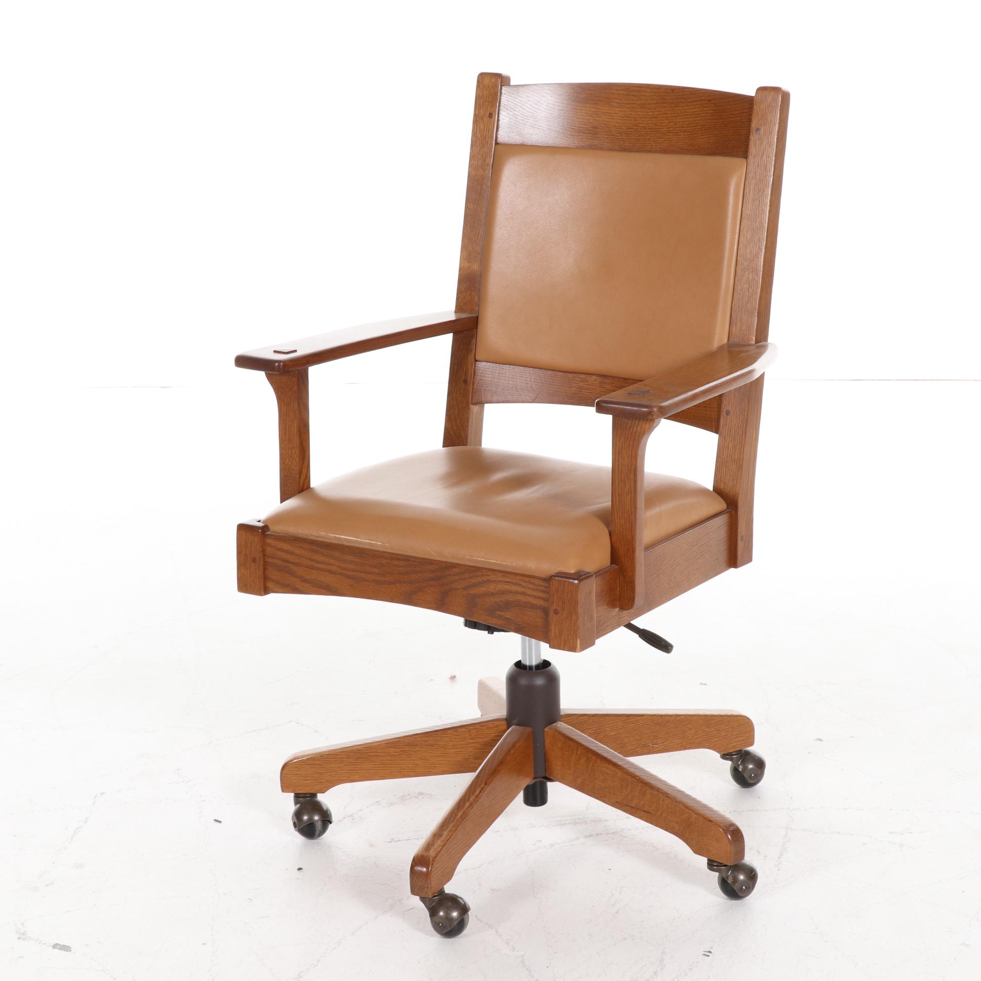 Stickley Craftsman Style Oak Computer Desk and Leather Upholstered Office Chair