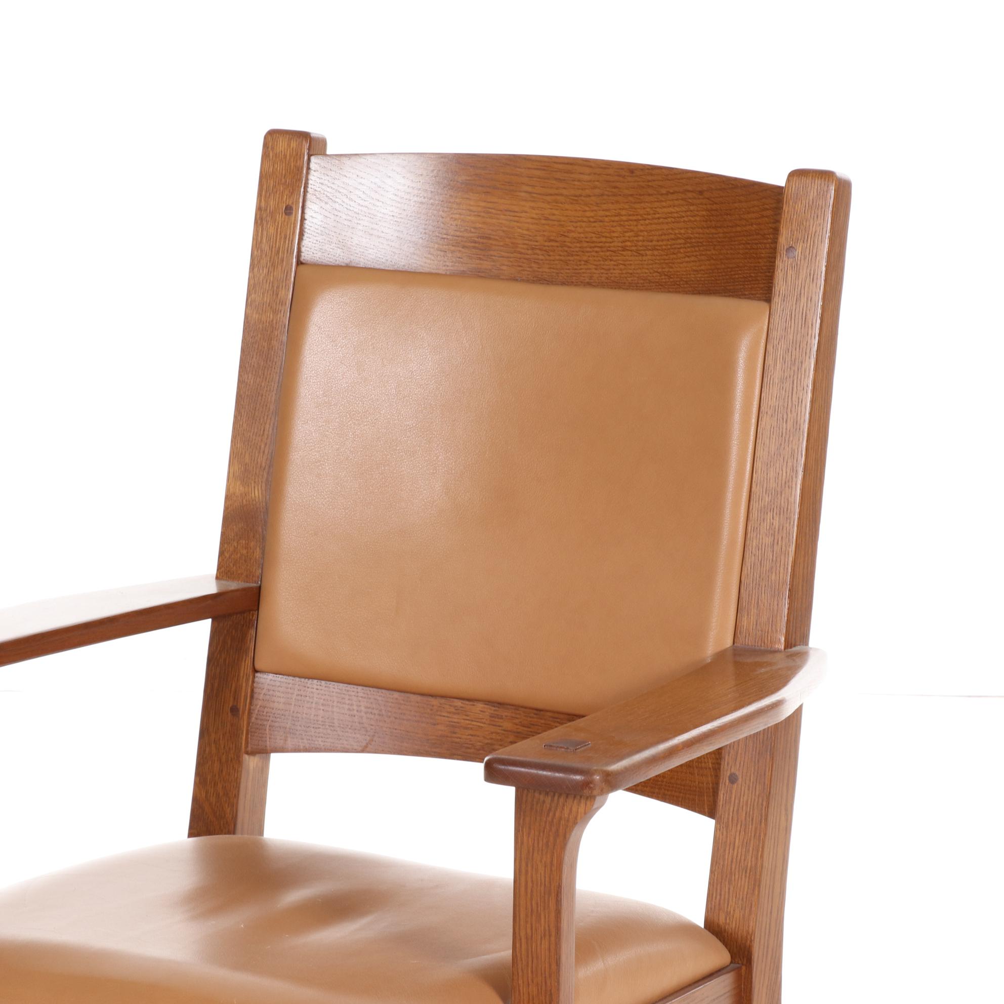 Stickley Craftsman Style Oak Computer Desk and Leather Upholstered Office Chair