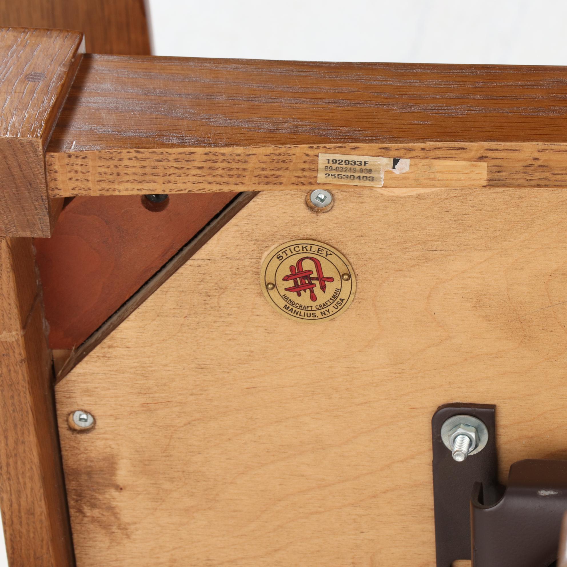 Stickley Craftsman Style Oak Computer Desk and Leather Upholstered Office Chair