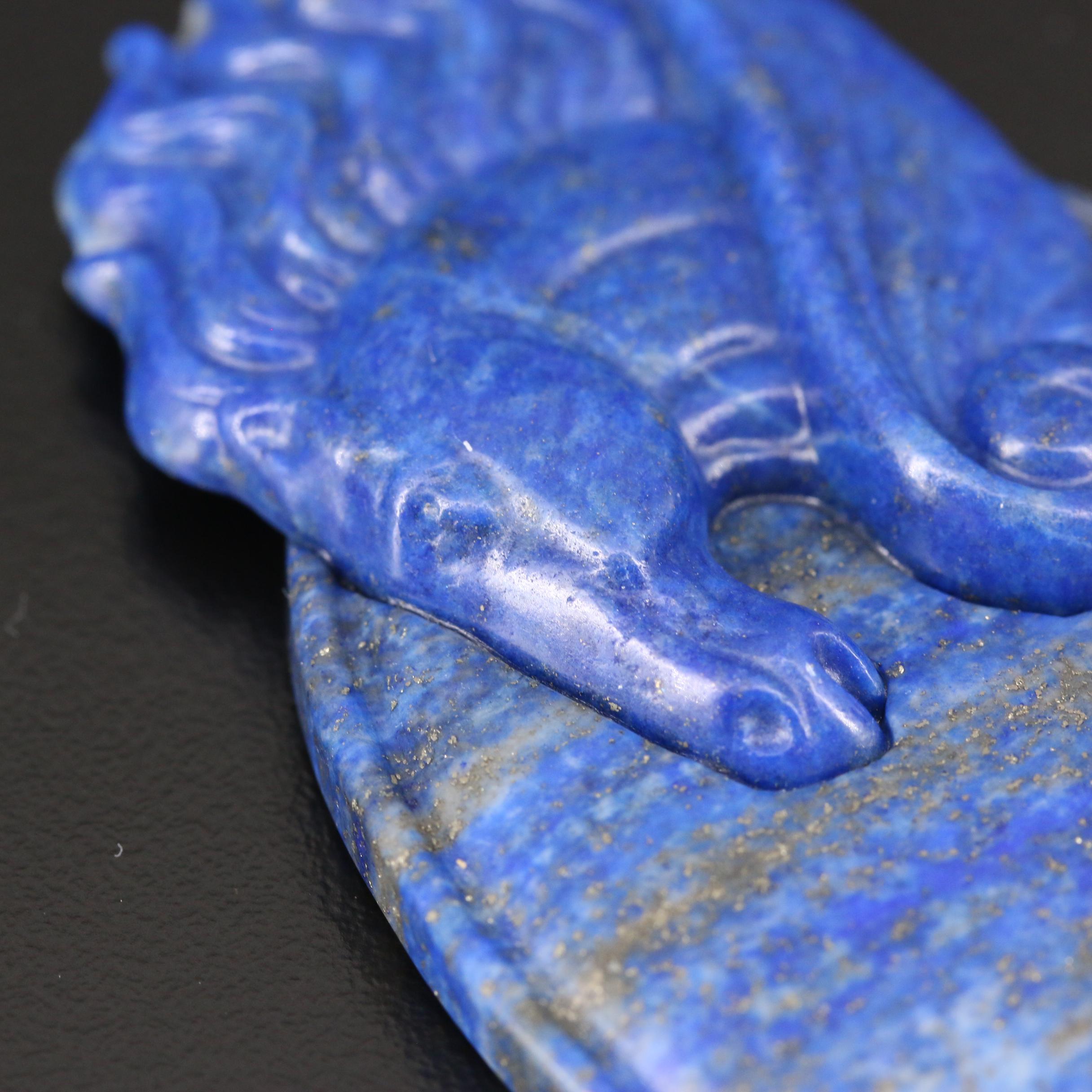 Loose Lapis Lazuli with Horse Carving