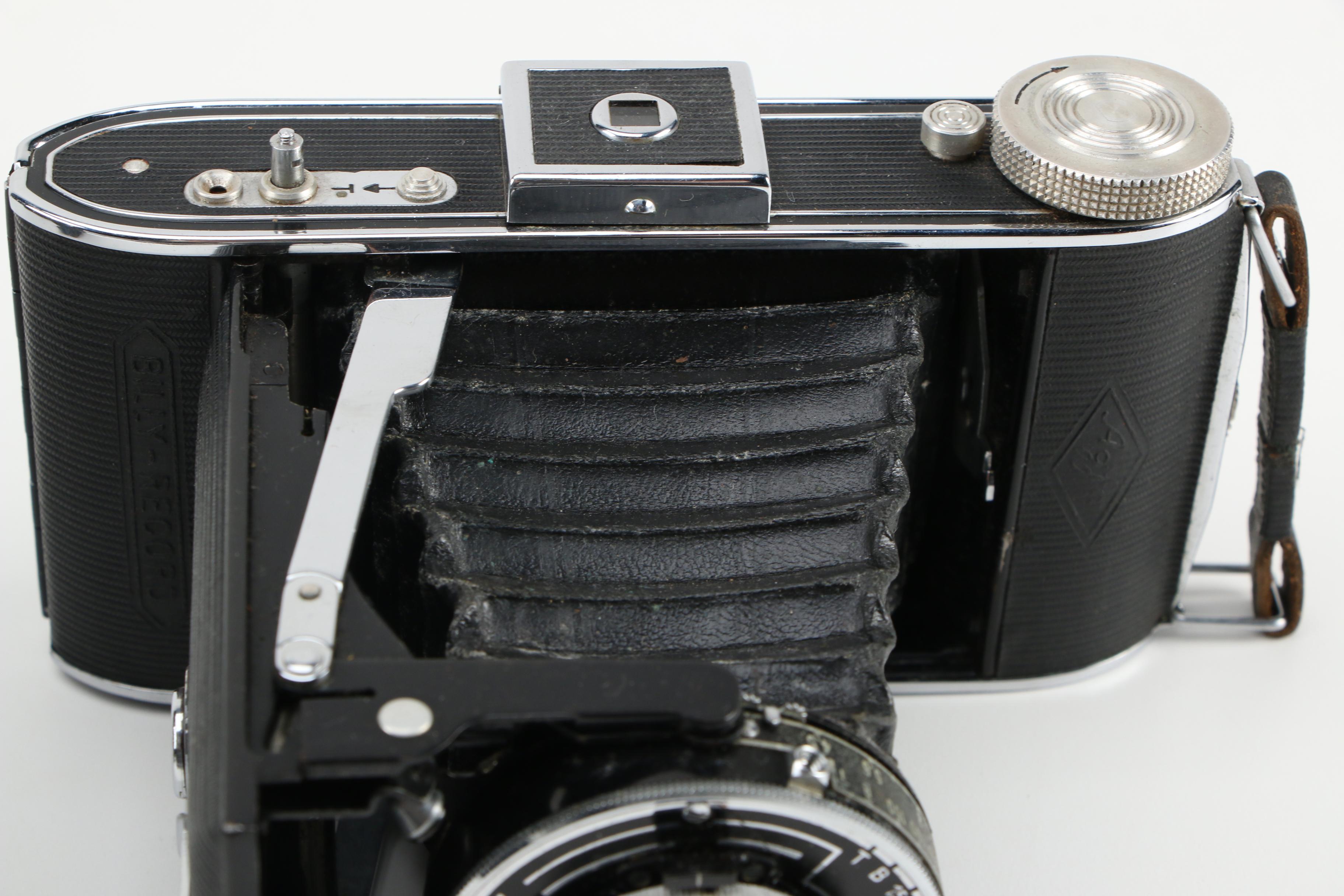 Billy-Record Agfa Prontor II and  Voigtländer Cameras