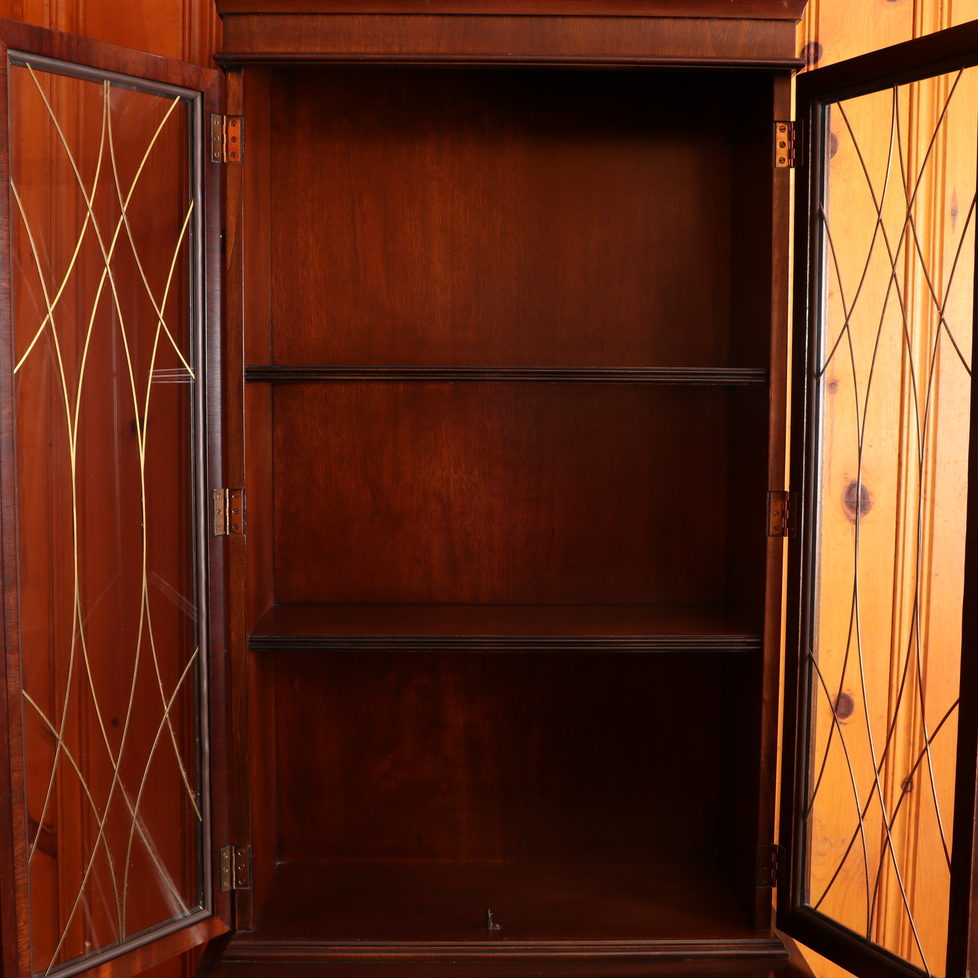 Hepplewhite Style Mahogany Bookcase on Chest, 20th C.