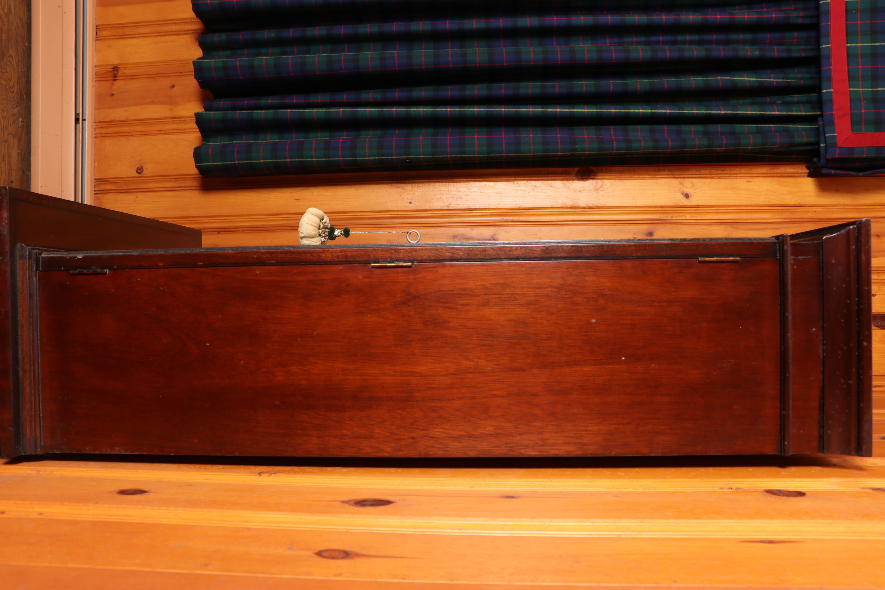 Hepplewhite Style Mahogany Bookcase on Chest, 20th C.