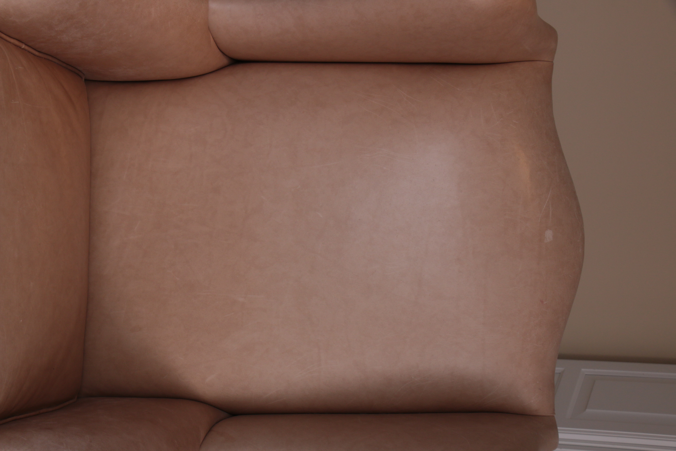 Ethan Allen Queen Anne-Style Leather-Upholstered Wingback Armchair