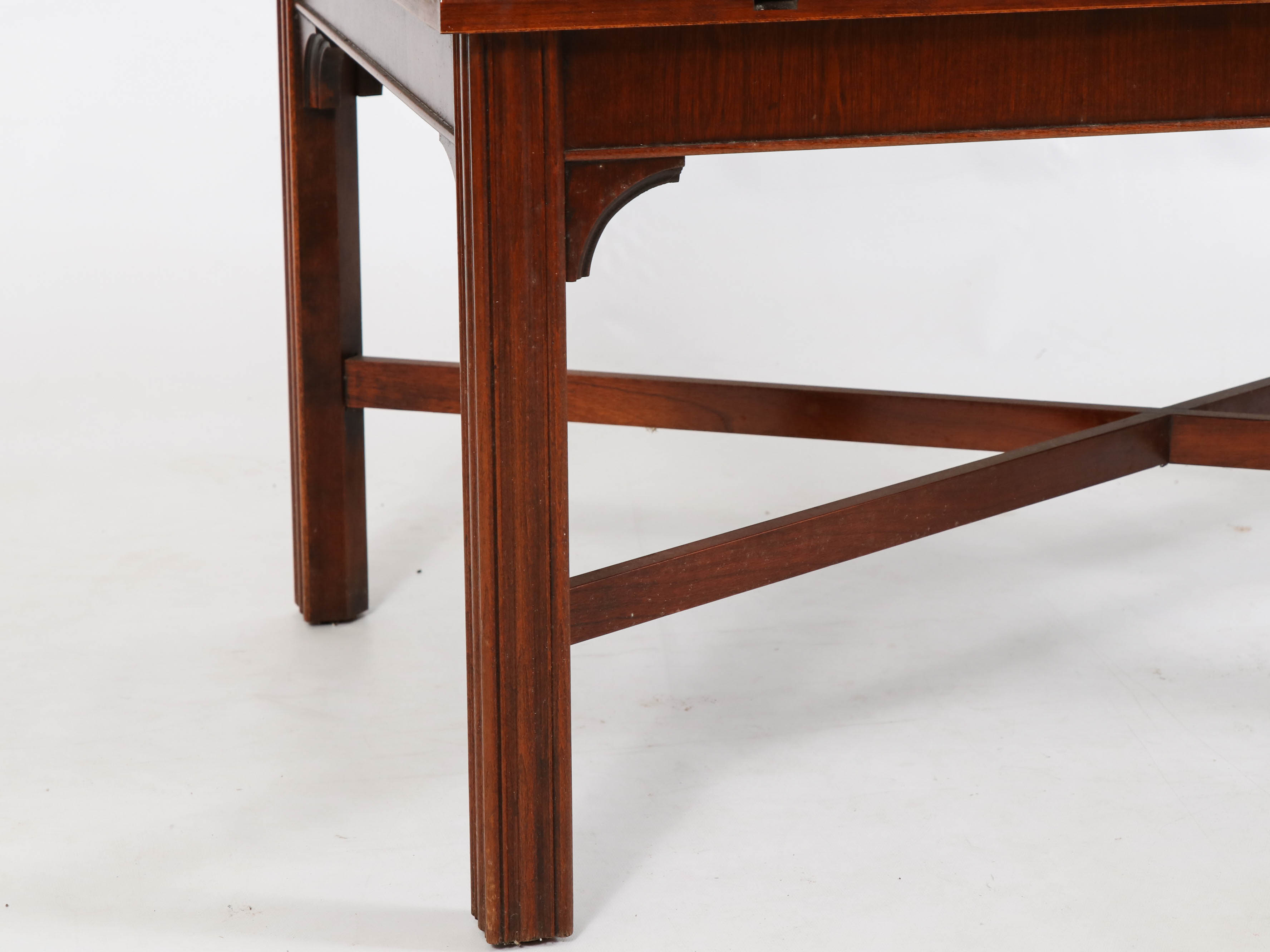 Chippendale Style Wood Butler's Tray Table, Late 20th Century