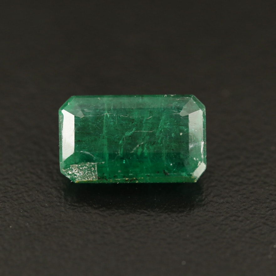 Loose 3.61 CT Emerald with GIA Report