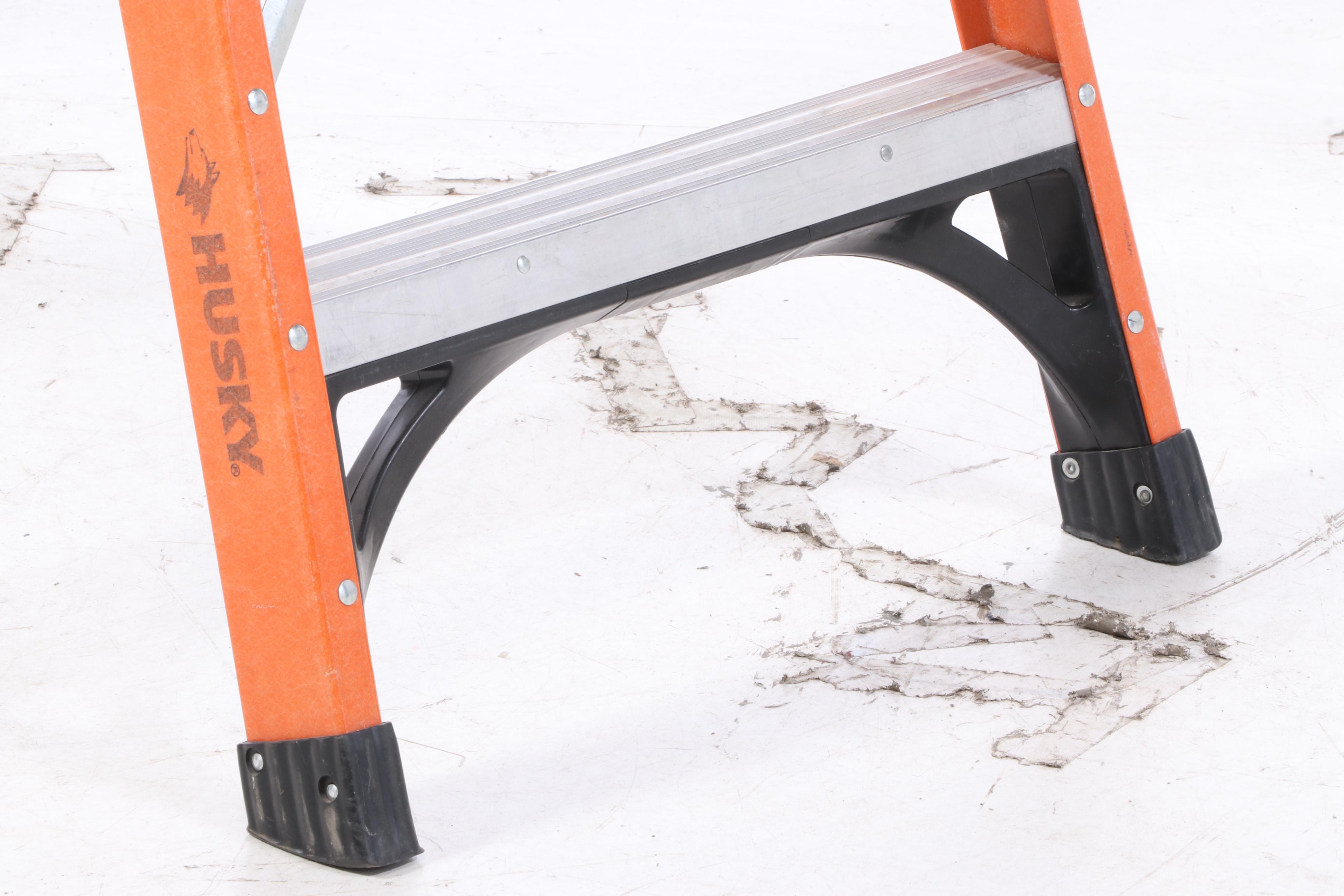 Husky 10ft. Folding Step Ladder