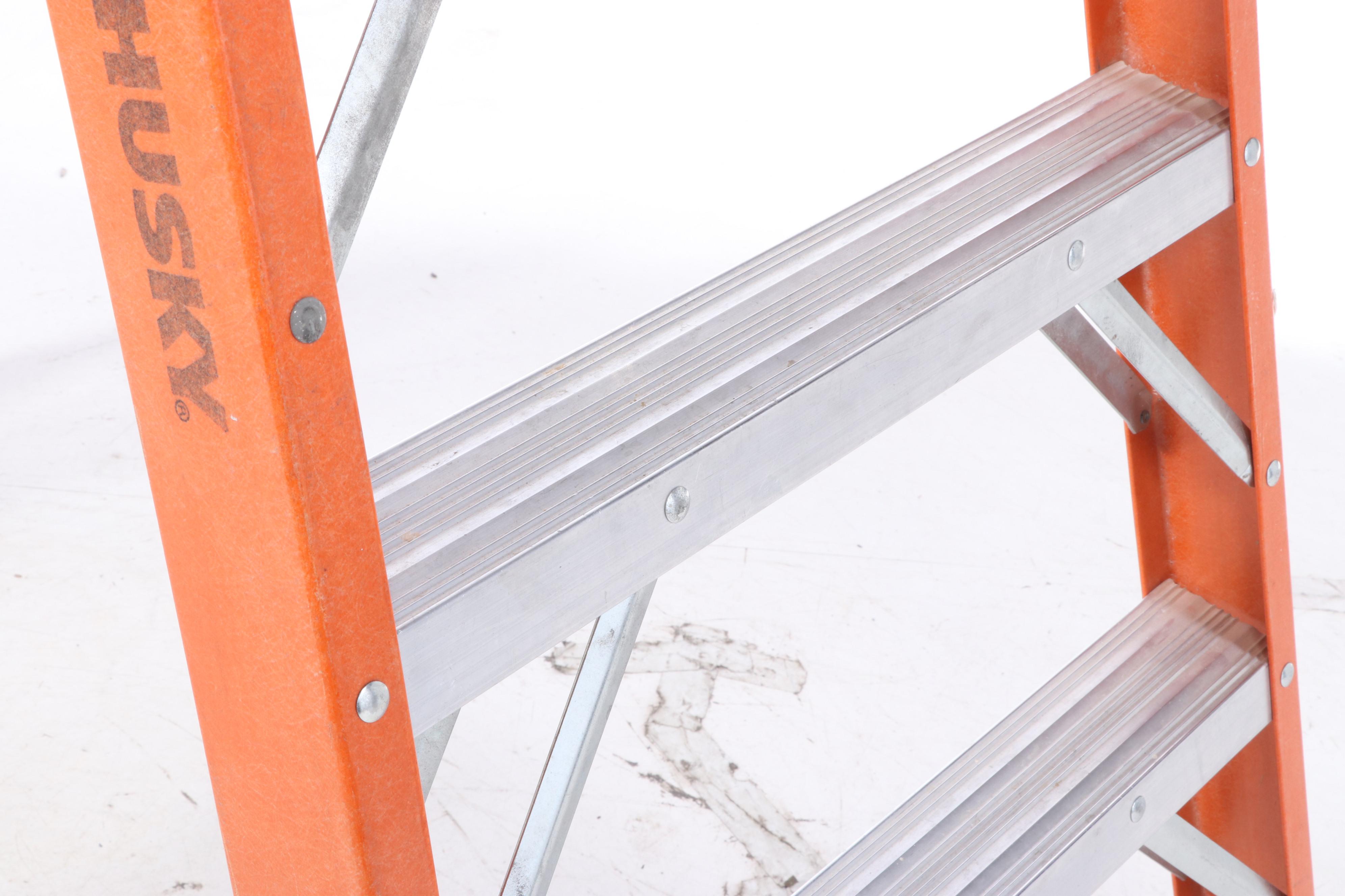 Husky 10ft. Folding Step Ladder