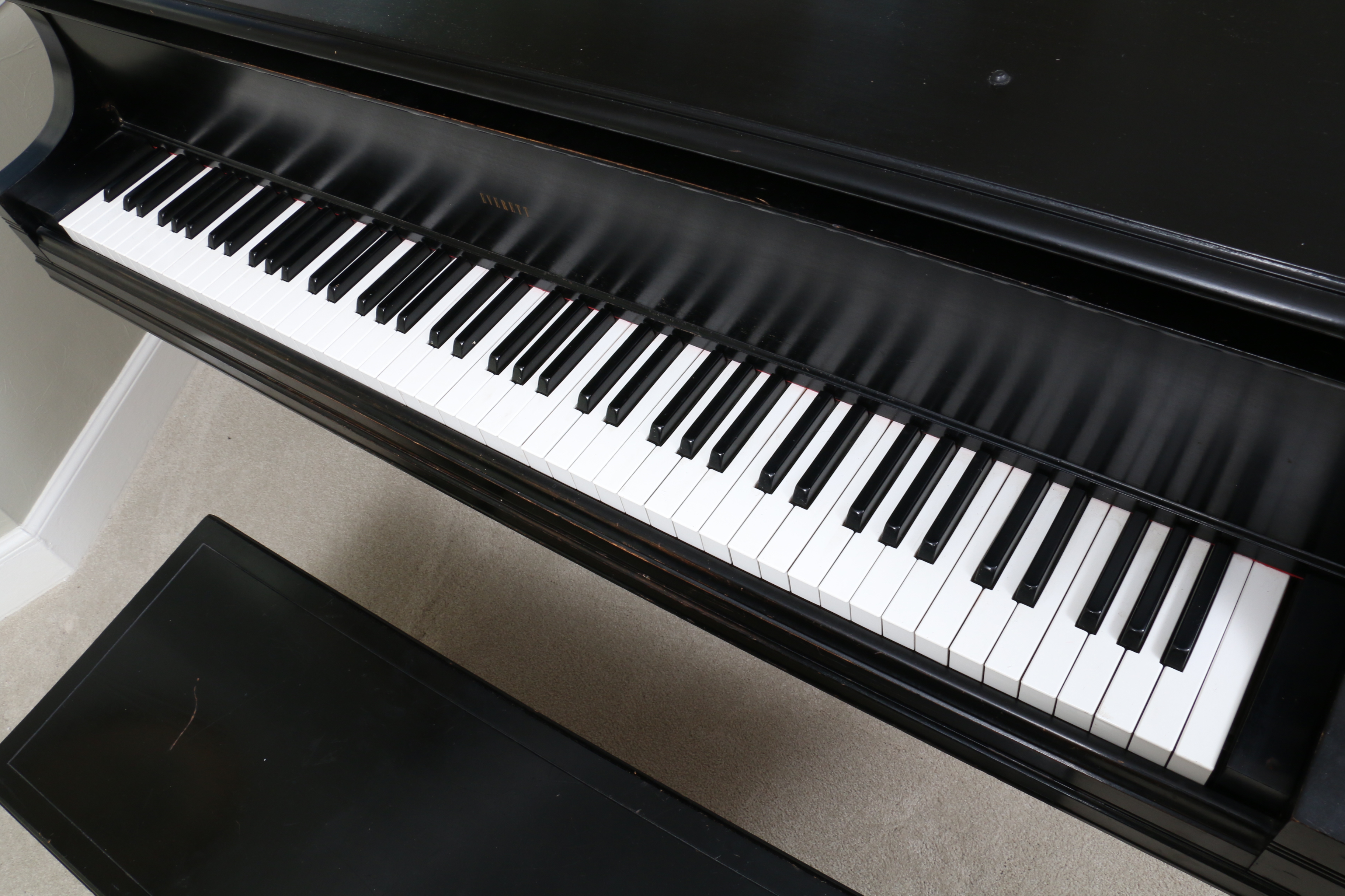 Everett Black Baby Grand Piano with Bench