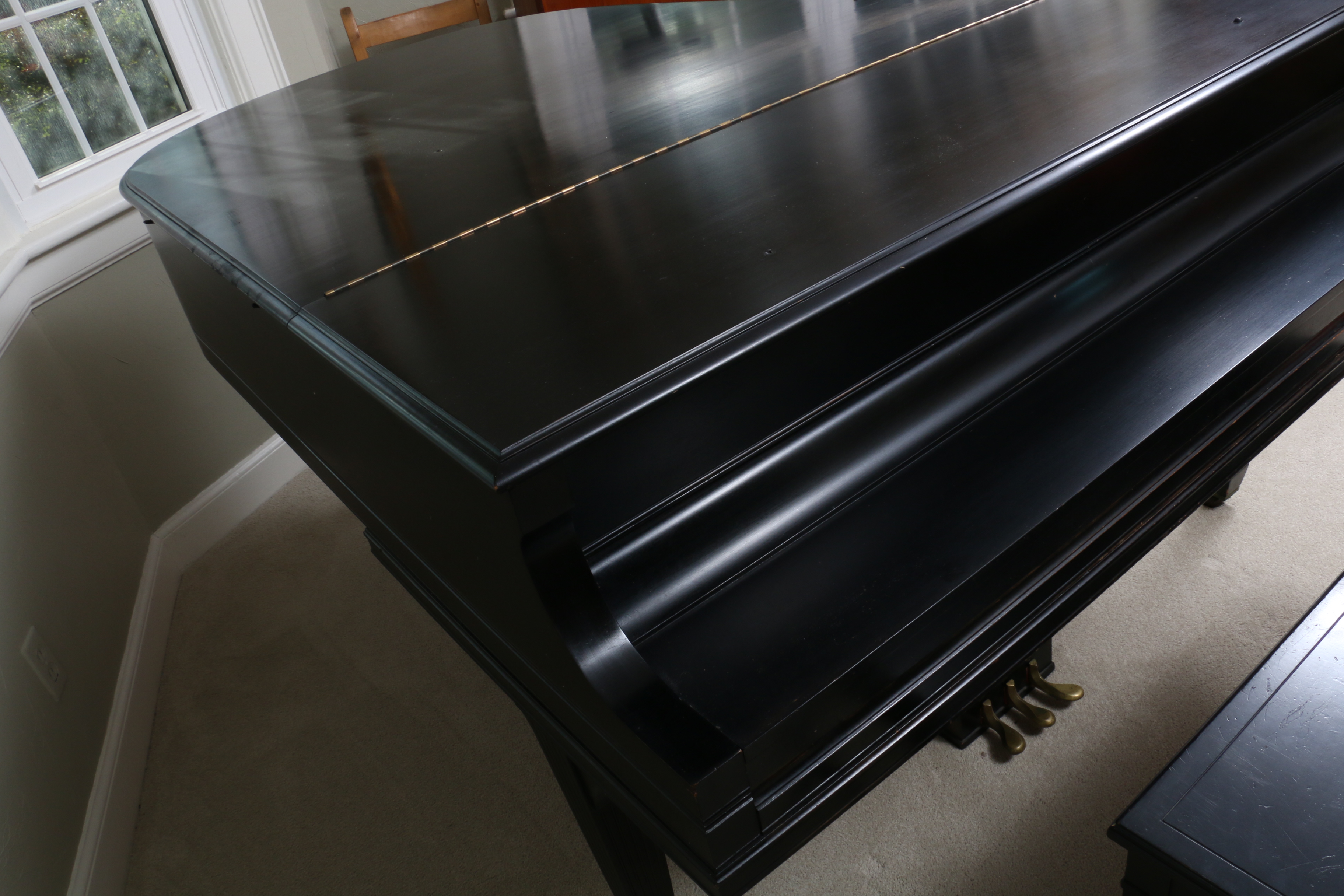 Everett Black Baby Grand Piano with Bench