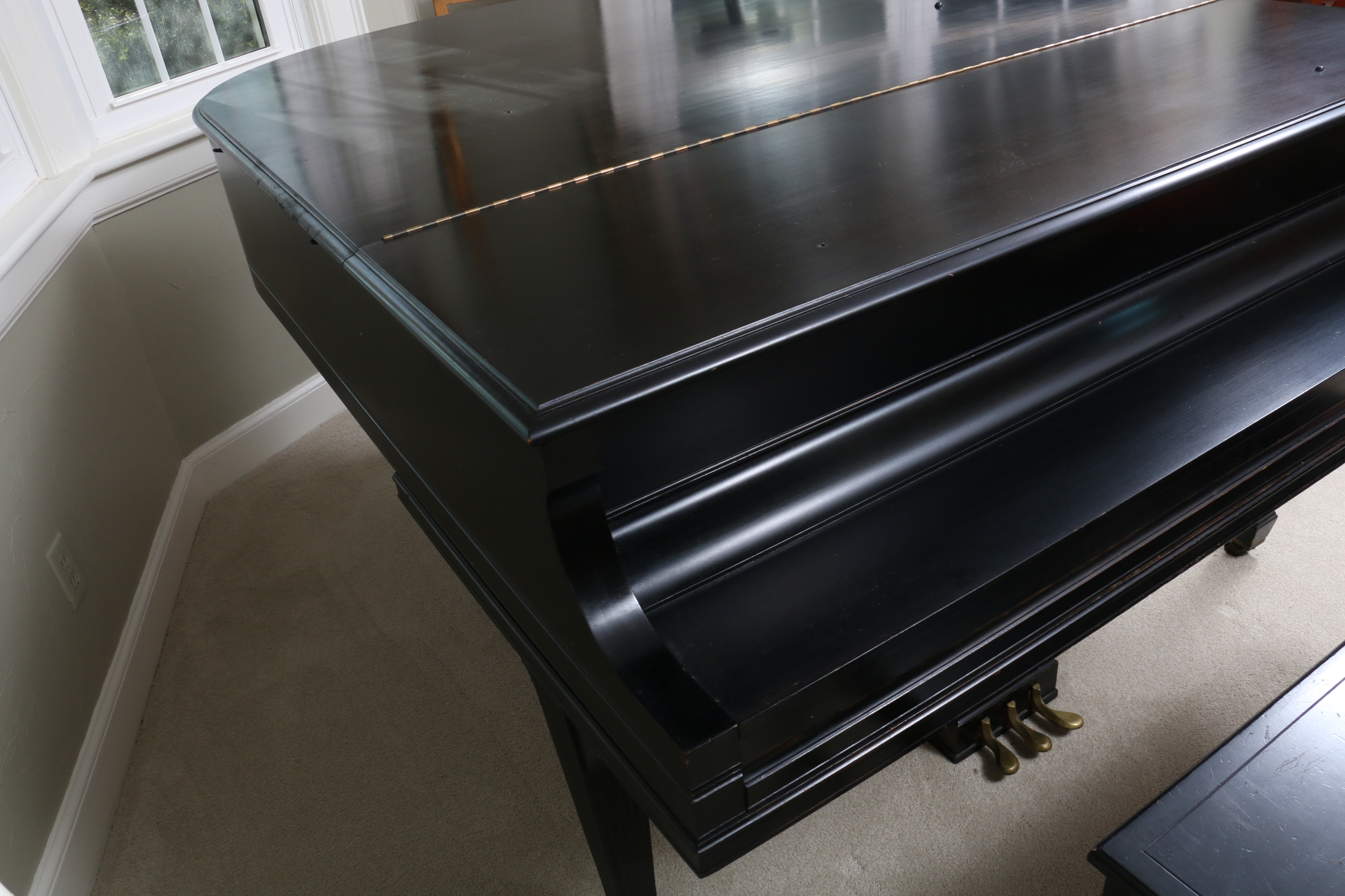 Everett Black Baby Grand Piano with Bench