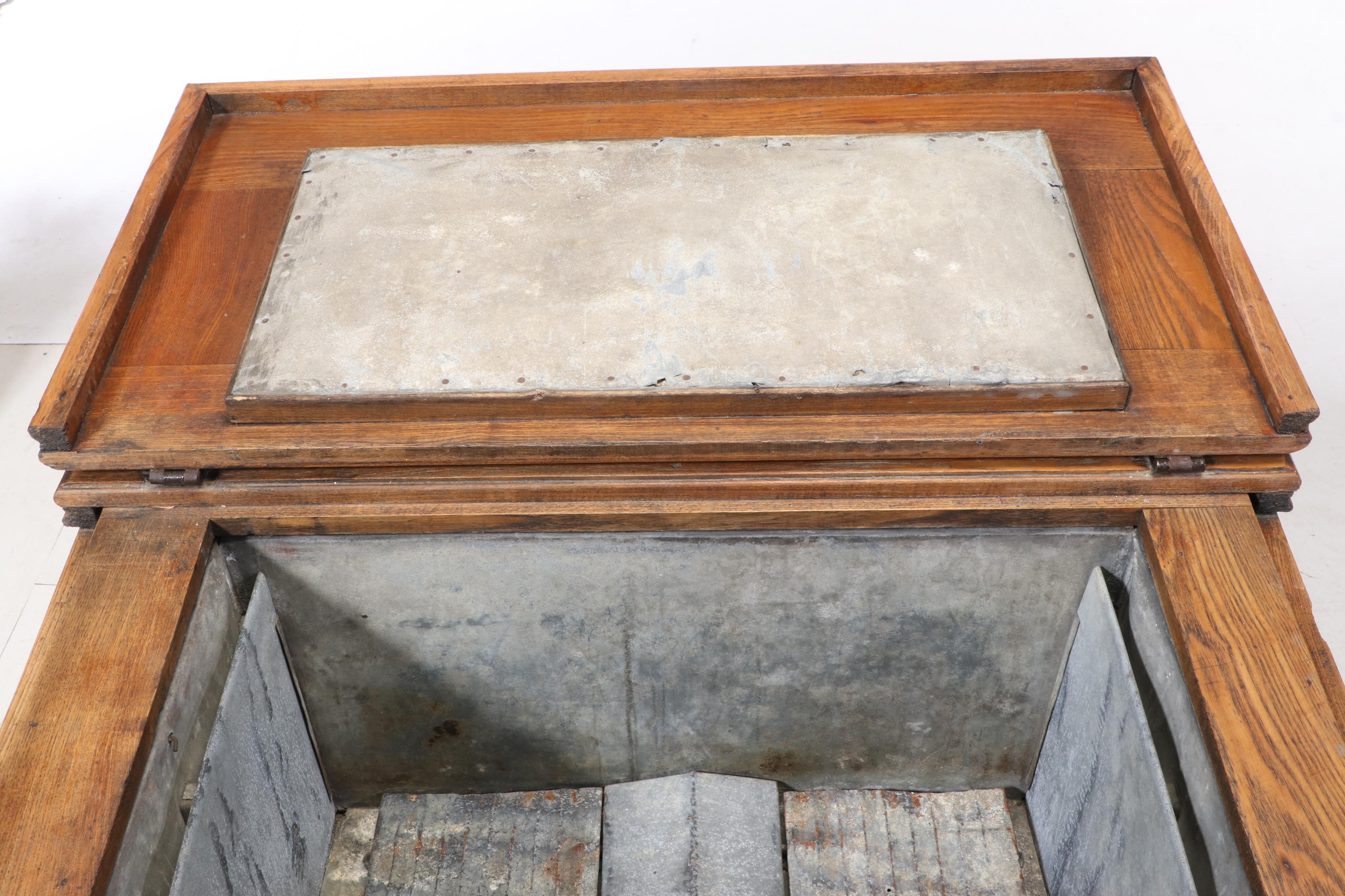 Late Victorian Oak Lift-Lid Ice Box, Late 19th/Early 20th Century